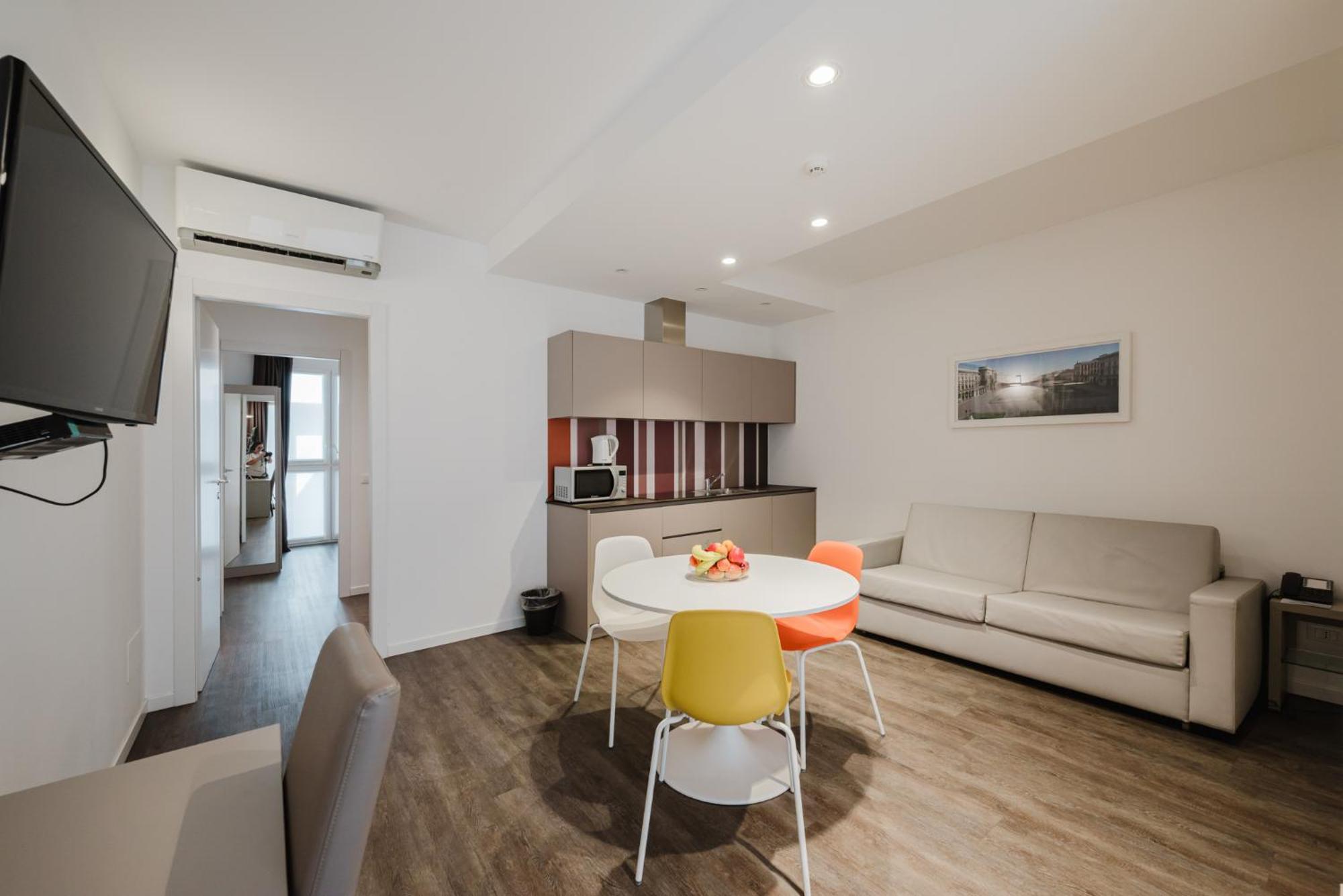 One-Bedroom Suite