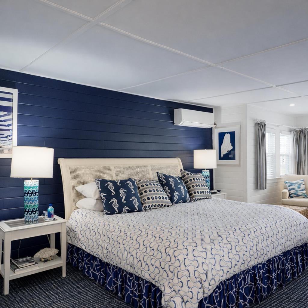 Ogunquit Suite King Bed