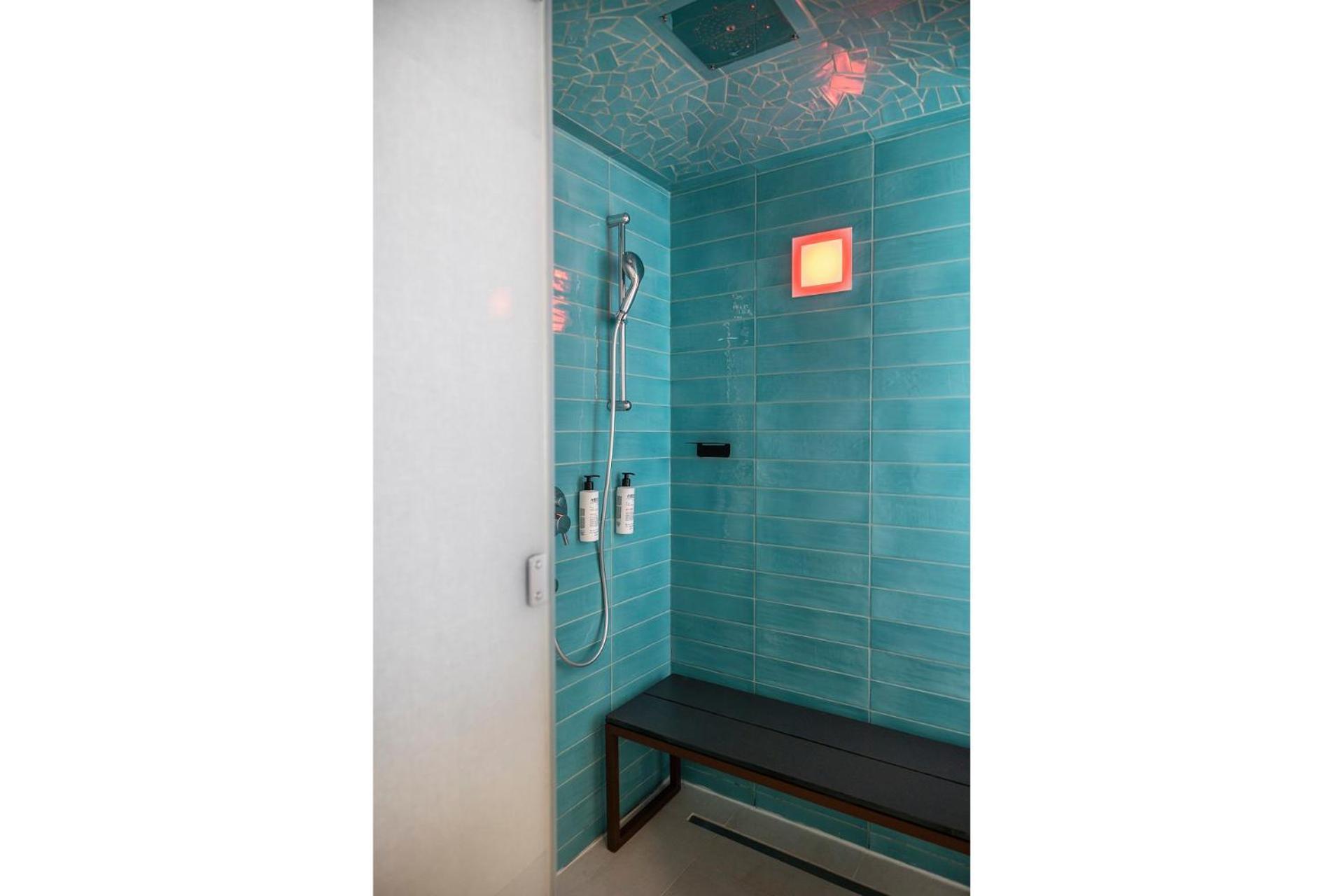 Suite Turkish Bath Spa Access