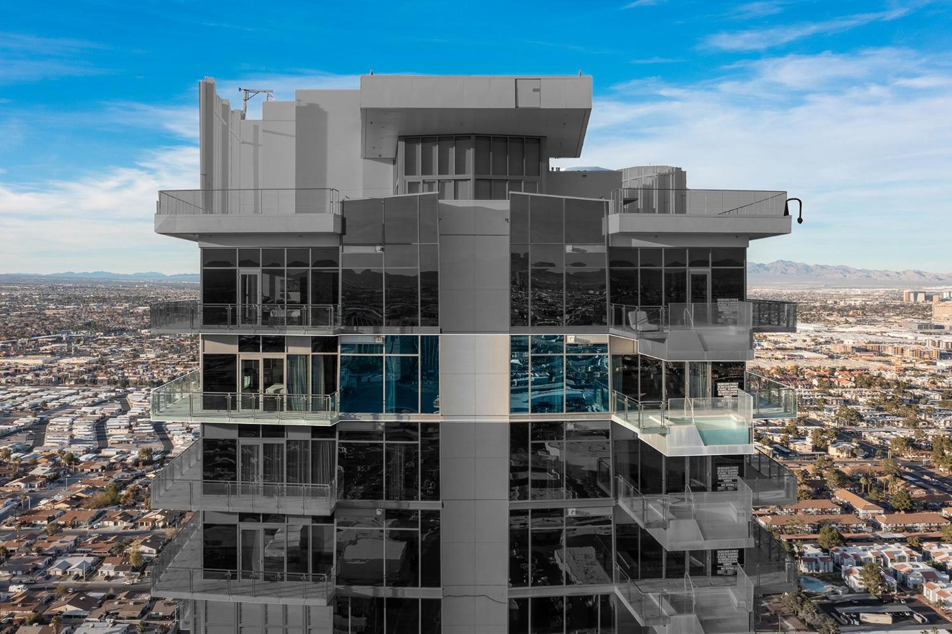 Exclusive 4000sqft Penthouse | Full Strip View & Private Balcony