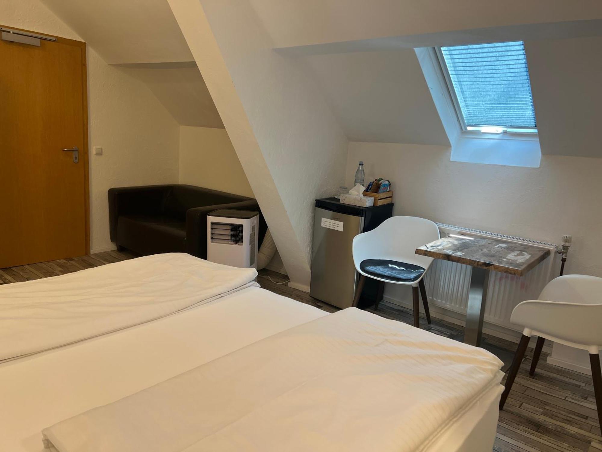 Large Double Room