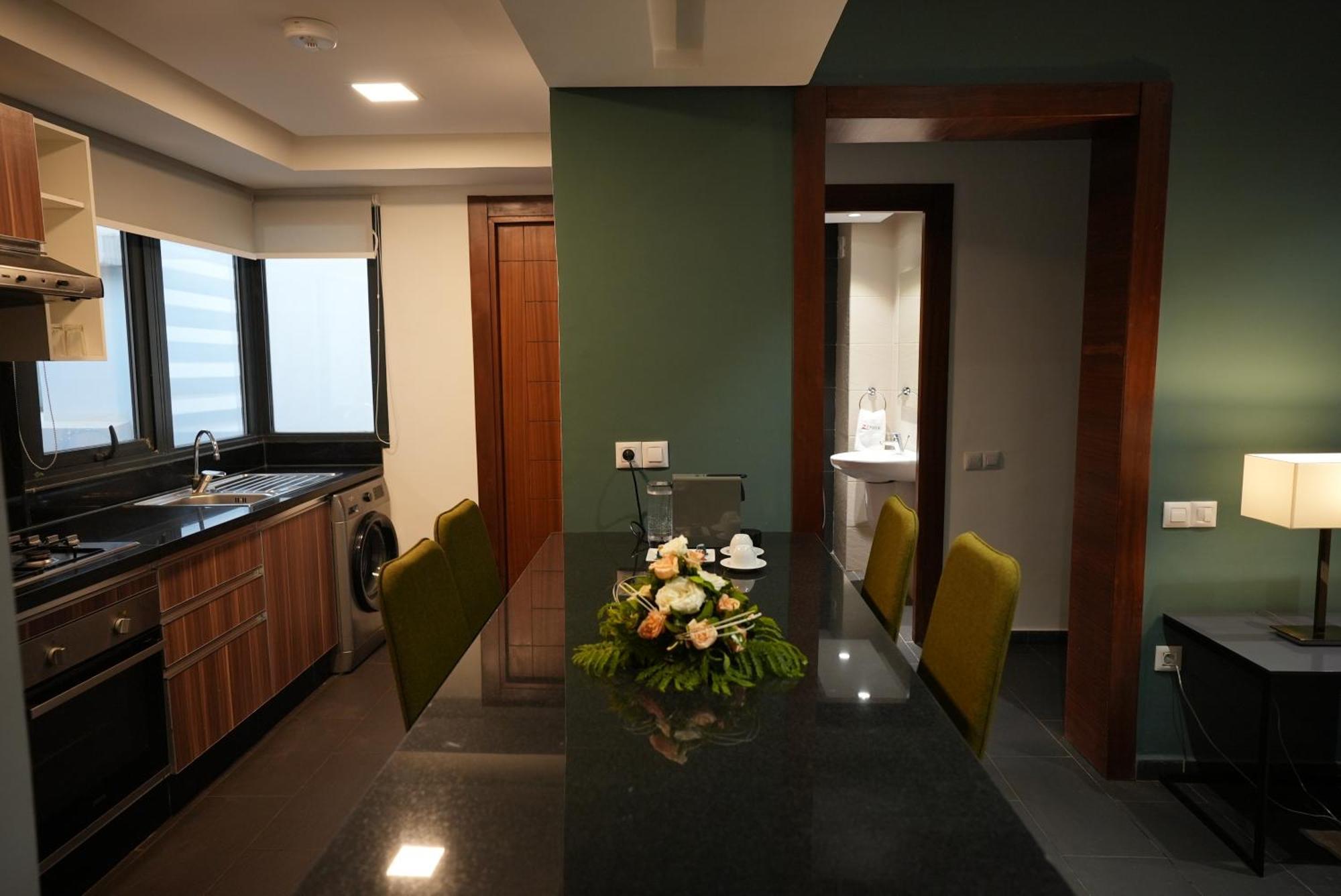 One-Bedroom Apartment