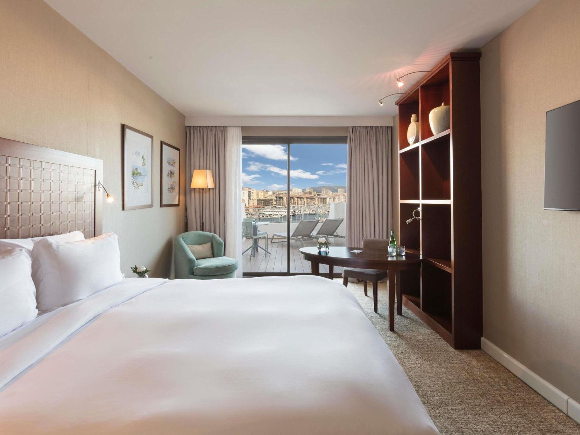 Luxury King Room Old Port View Terrace Spa or Gym Access