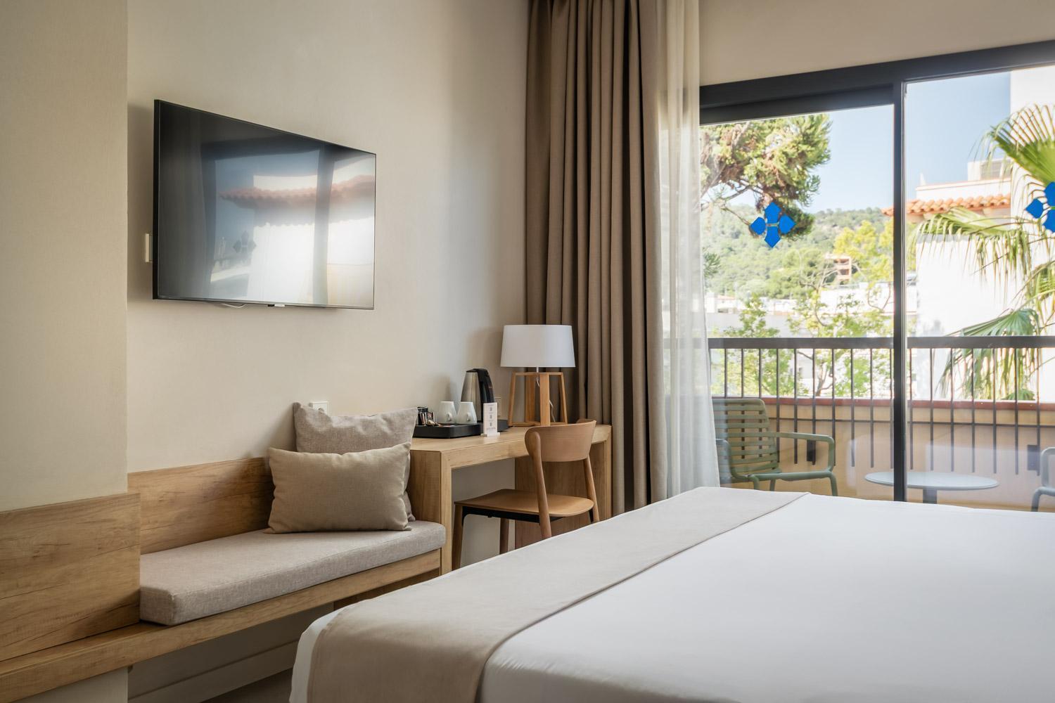 Superior Double or Twin Room Terrace