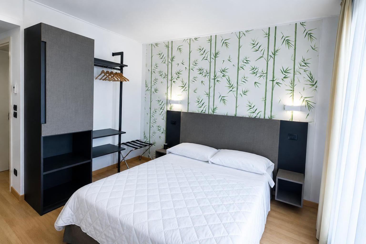 Small Double Room,1663737171:JPEG