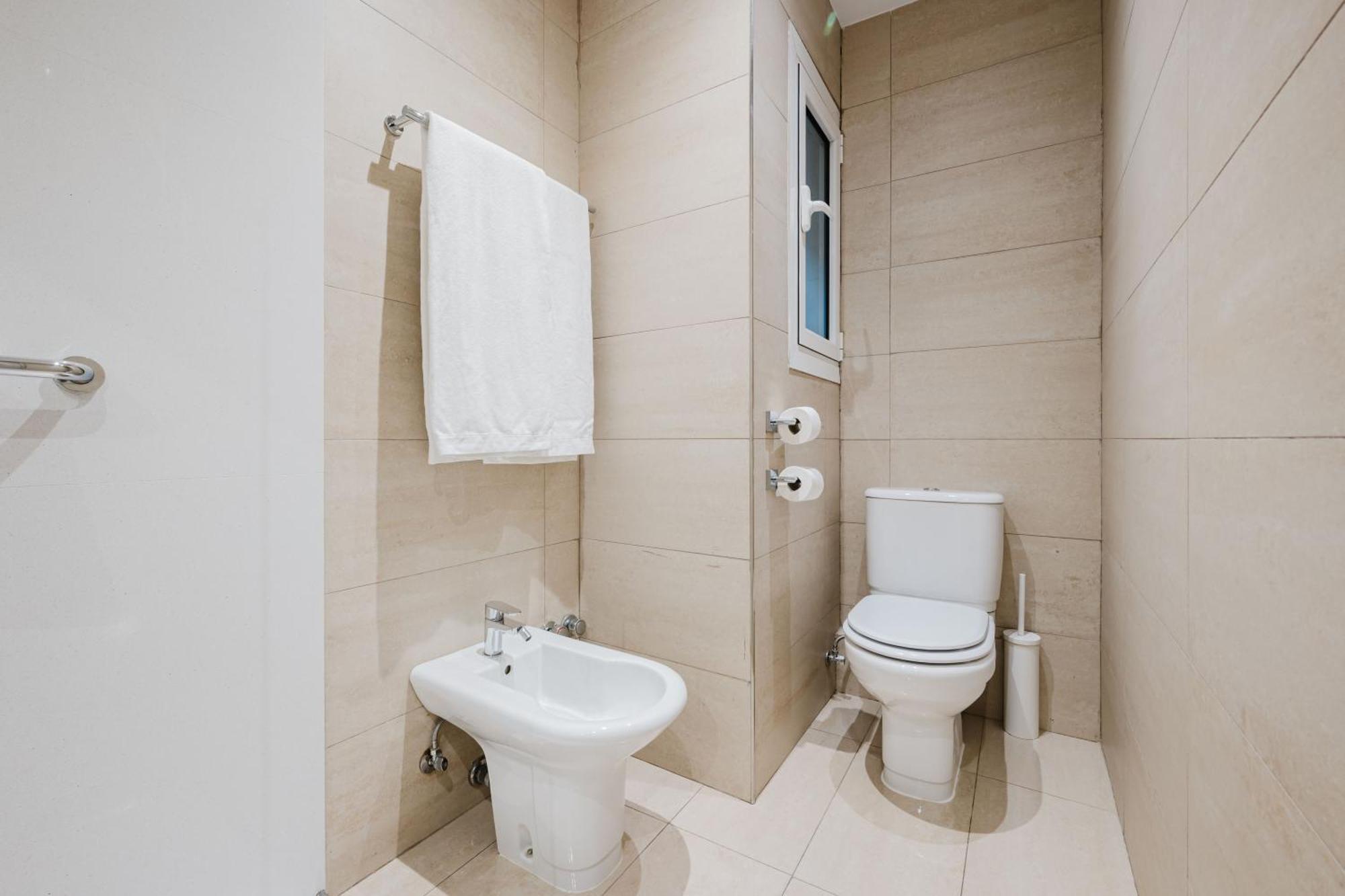 Double or Twin Room Sea View