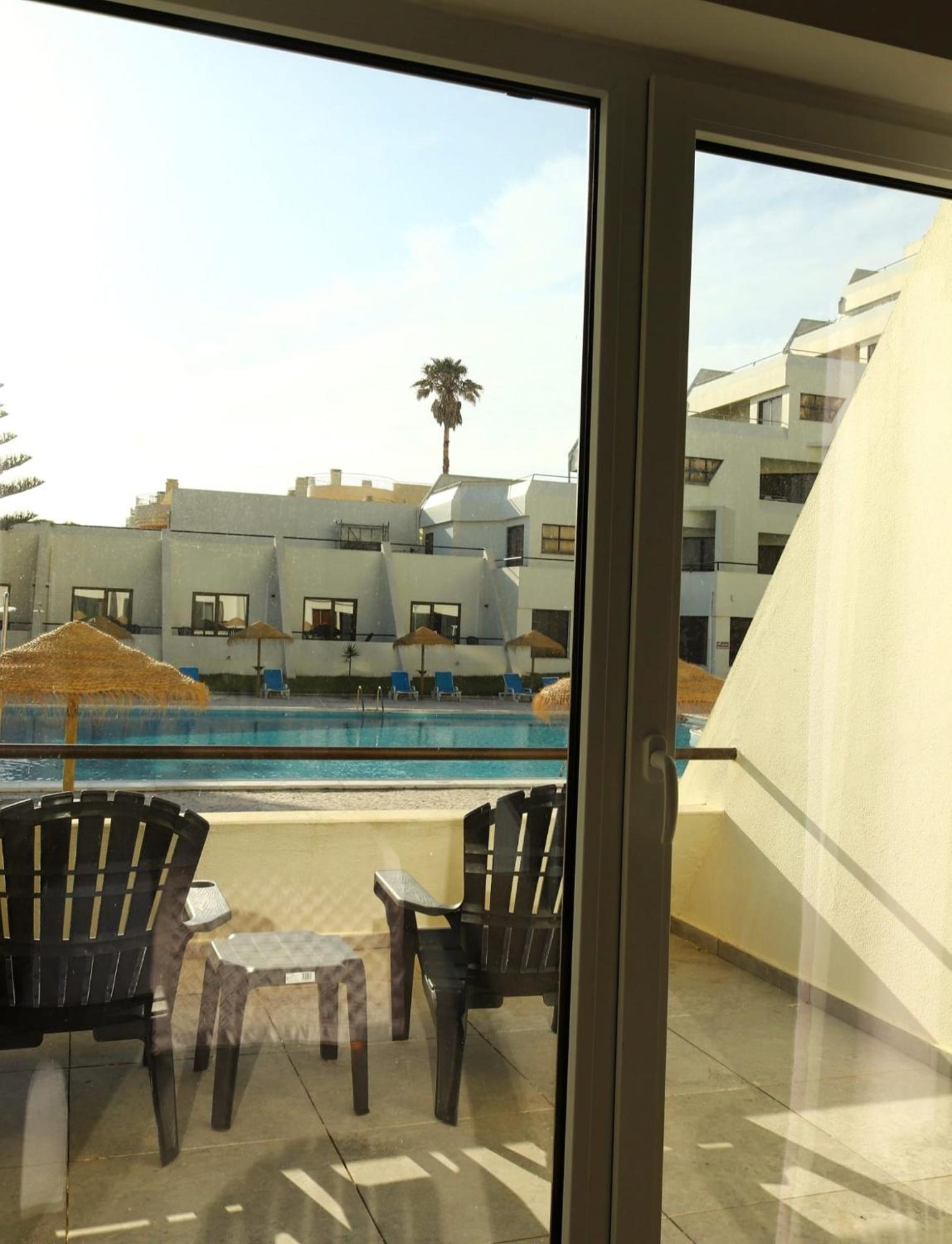 Triple Room Pool View