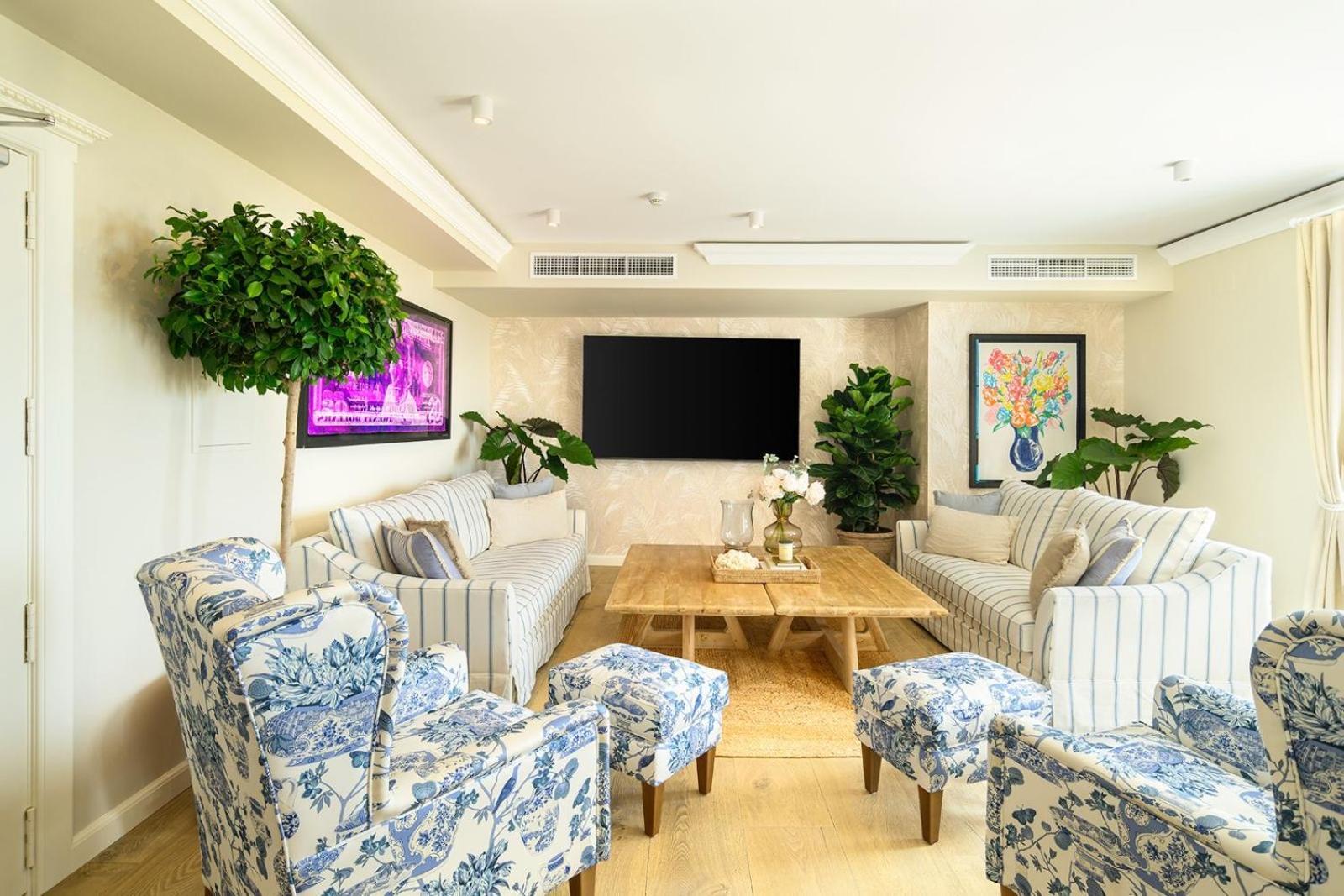 Junior Suite Balcony