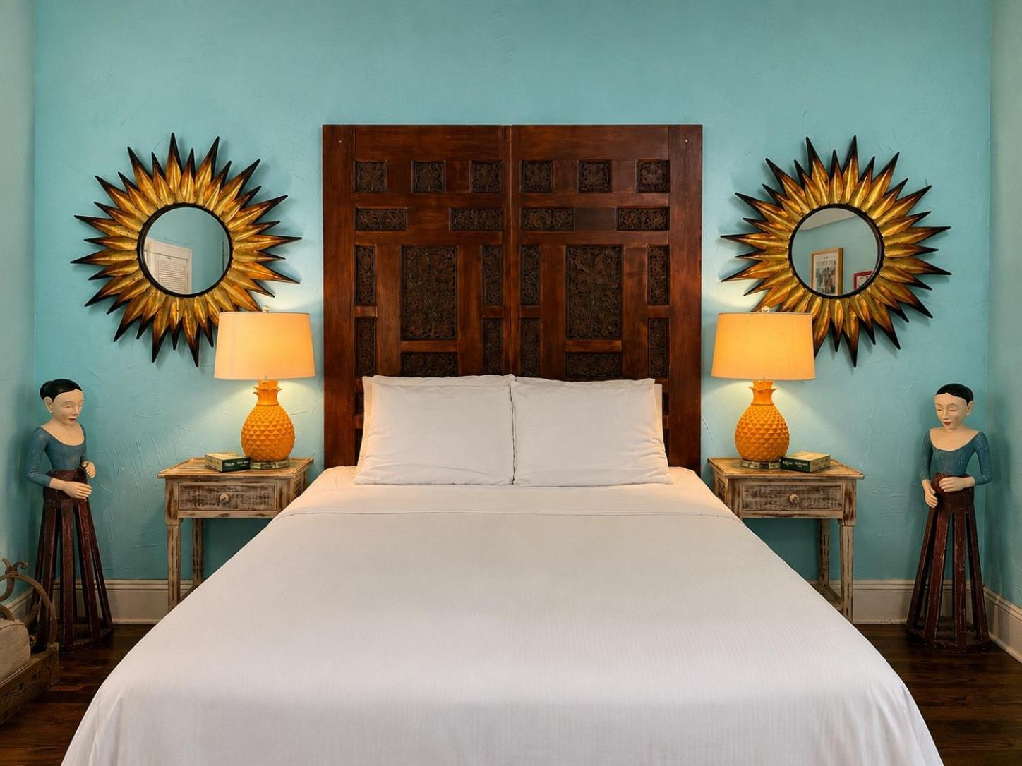Queen Room