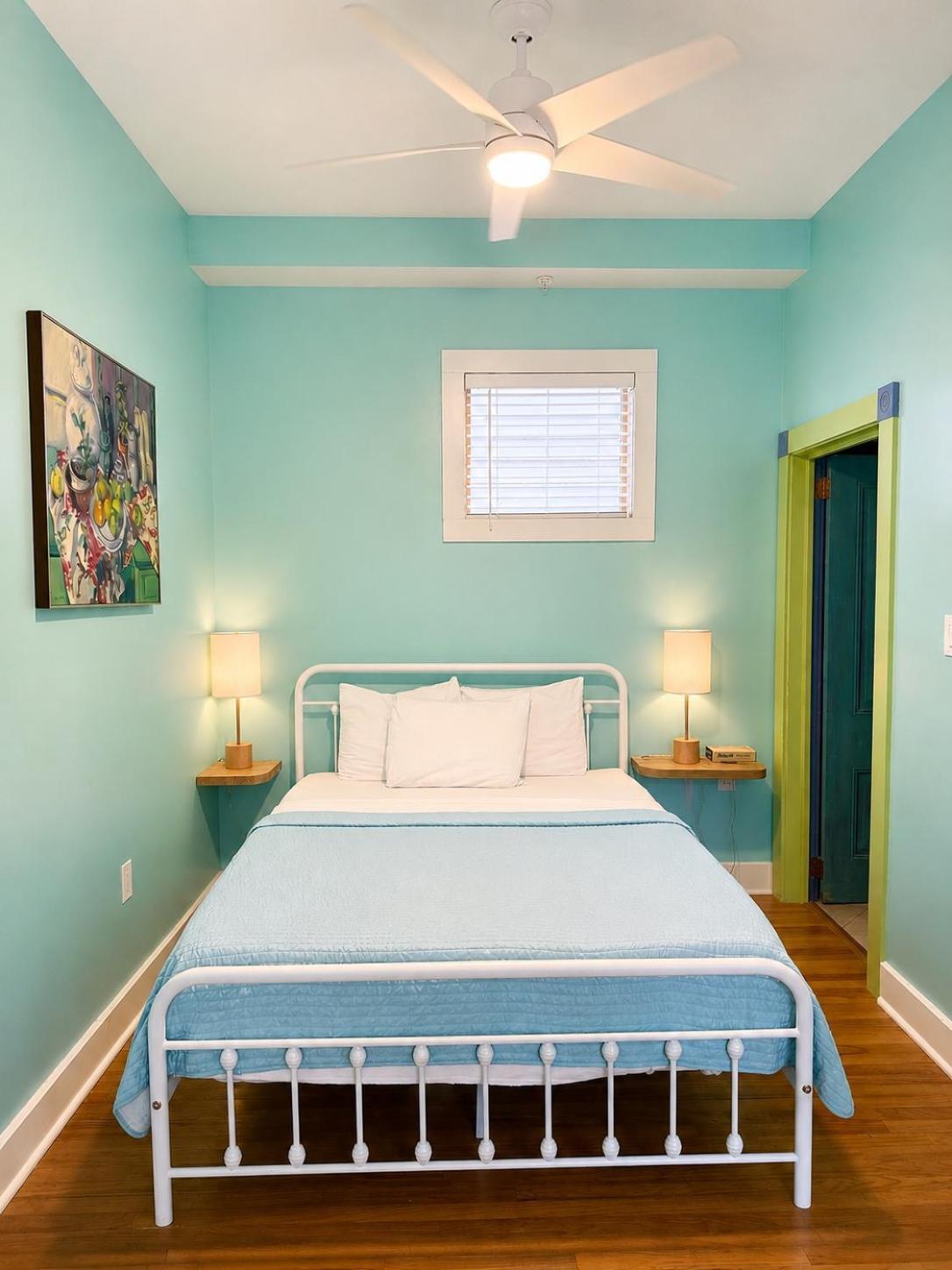 Queen Room