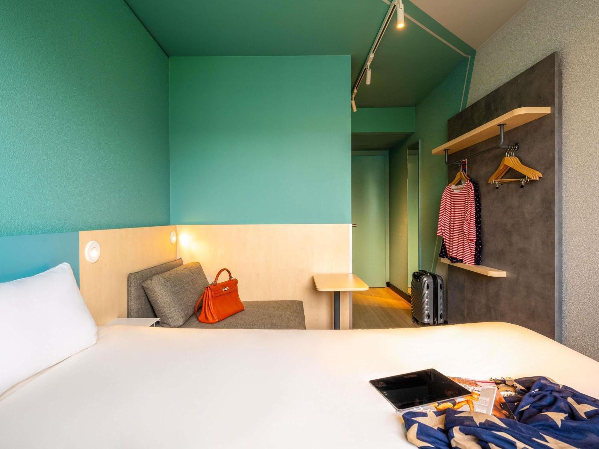 Chambre Standard avec Lit Double et Canapé