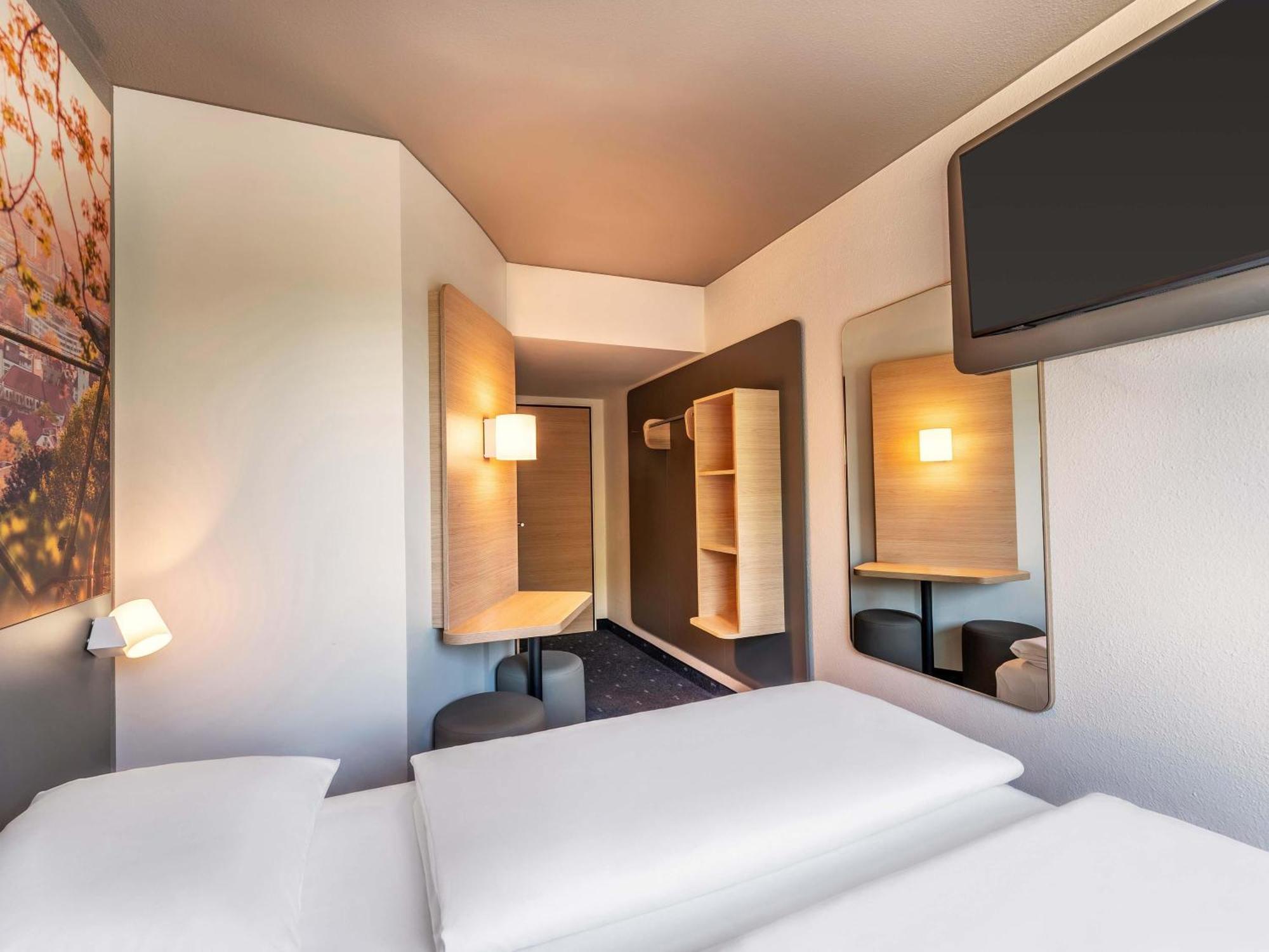 Standard Double Room,1773757910:JPEG
