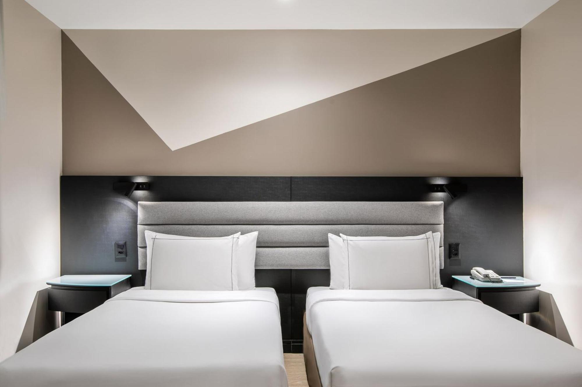 Quarto Deluxe com 2 Camas de Solteiro