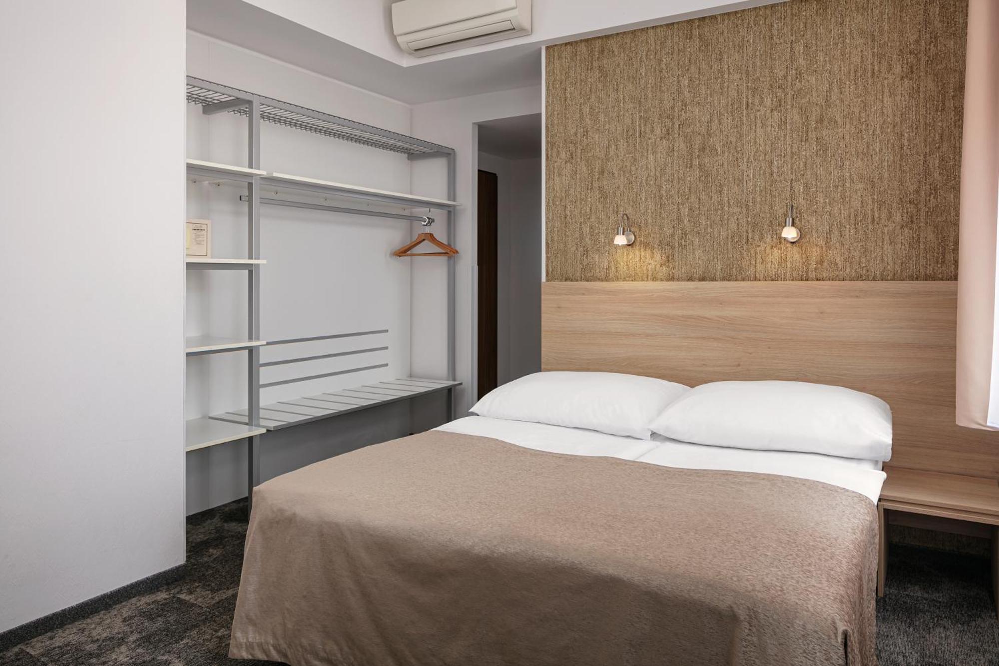 Standard Double Room Extra Bed
