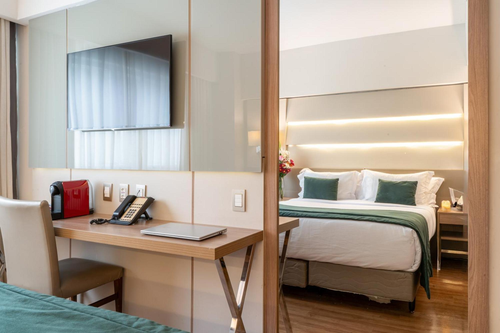 Quarto Duplo Deluxe
