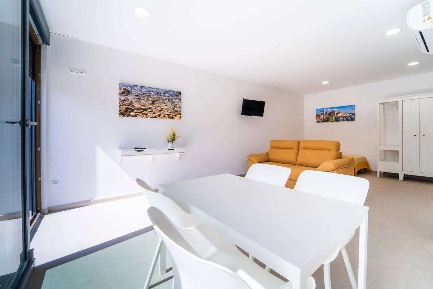 Studio Sea View