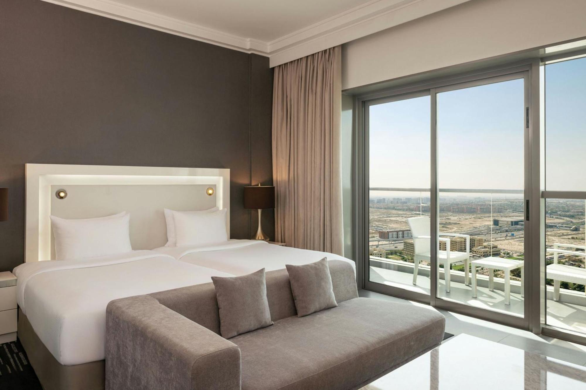 Ultimate – Deluxe Room including F&B & Laundry Early check at 12 PM & Late check-out at 2 PM subject to availability