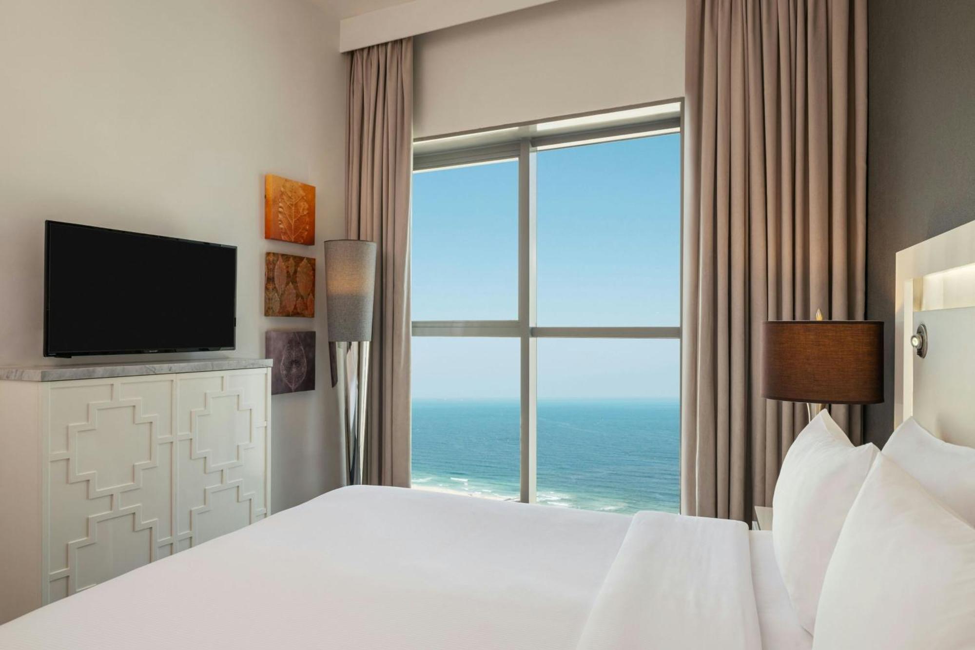 Ultimate – One-Bedroom Suite including F&B & Laundry Early check at 12 PM & Late check-out at 2 PM subject to availability