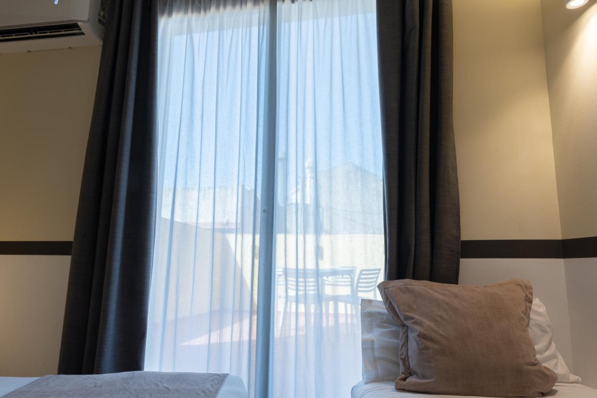 Superior Triple Room Balcony