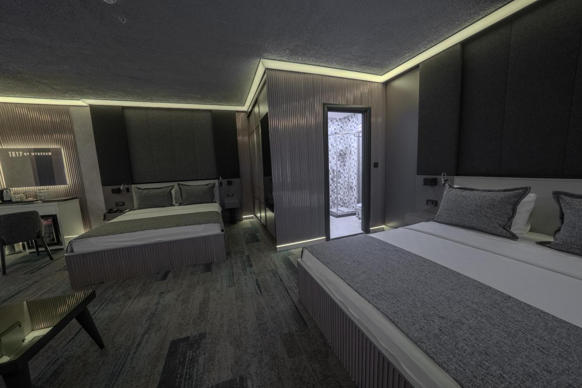 Family Deluxe Room with Two King Beds - Non-Smoking