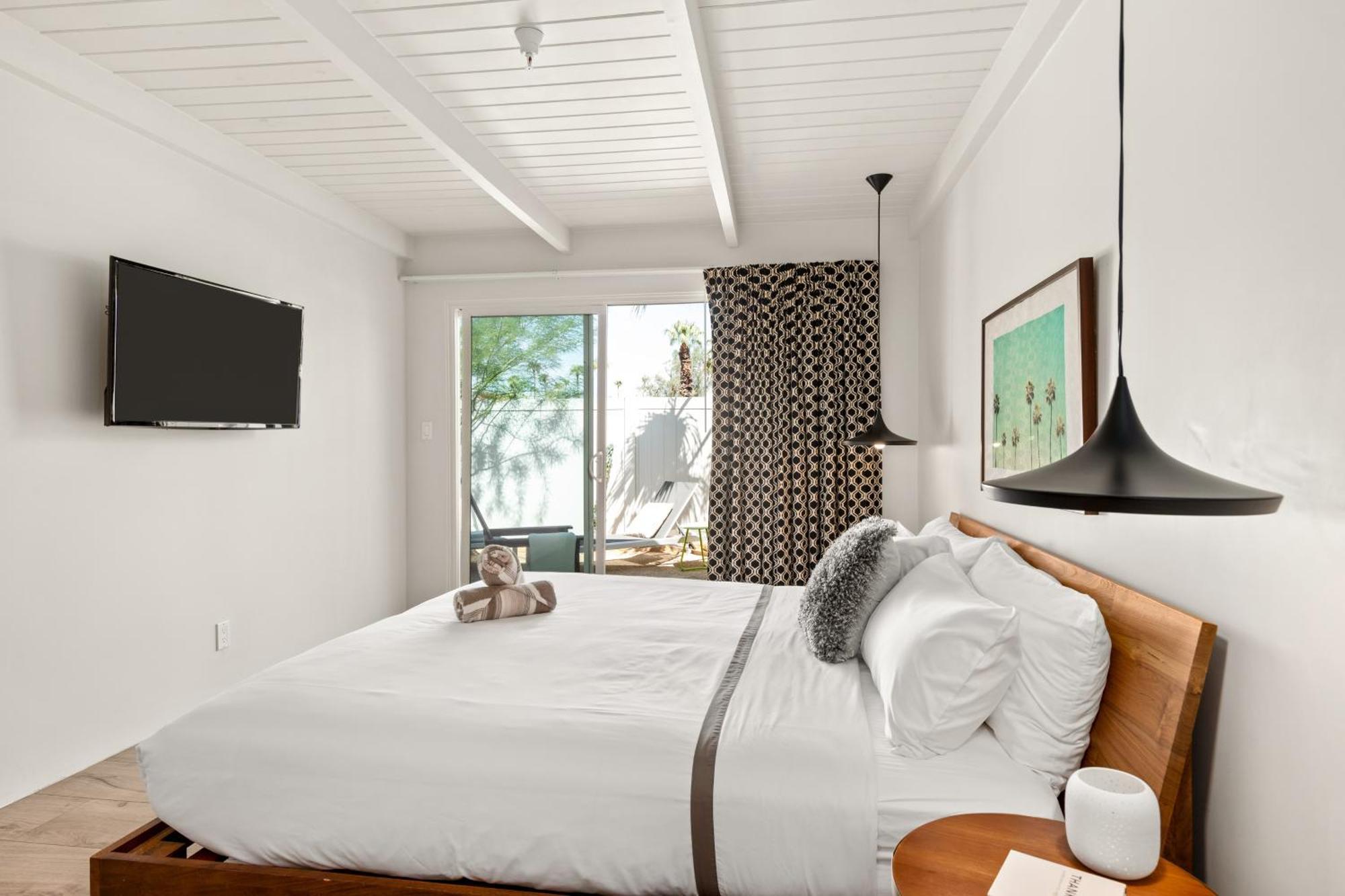 2-BR Premier