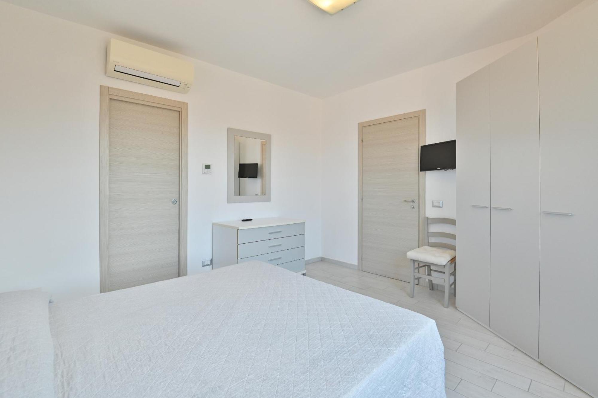 One-Bedroom Standard Apartment,1774050138:JPEG