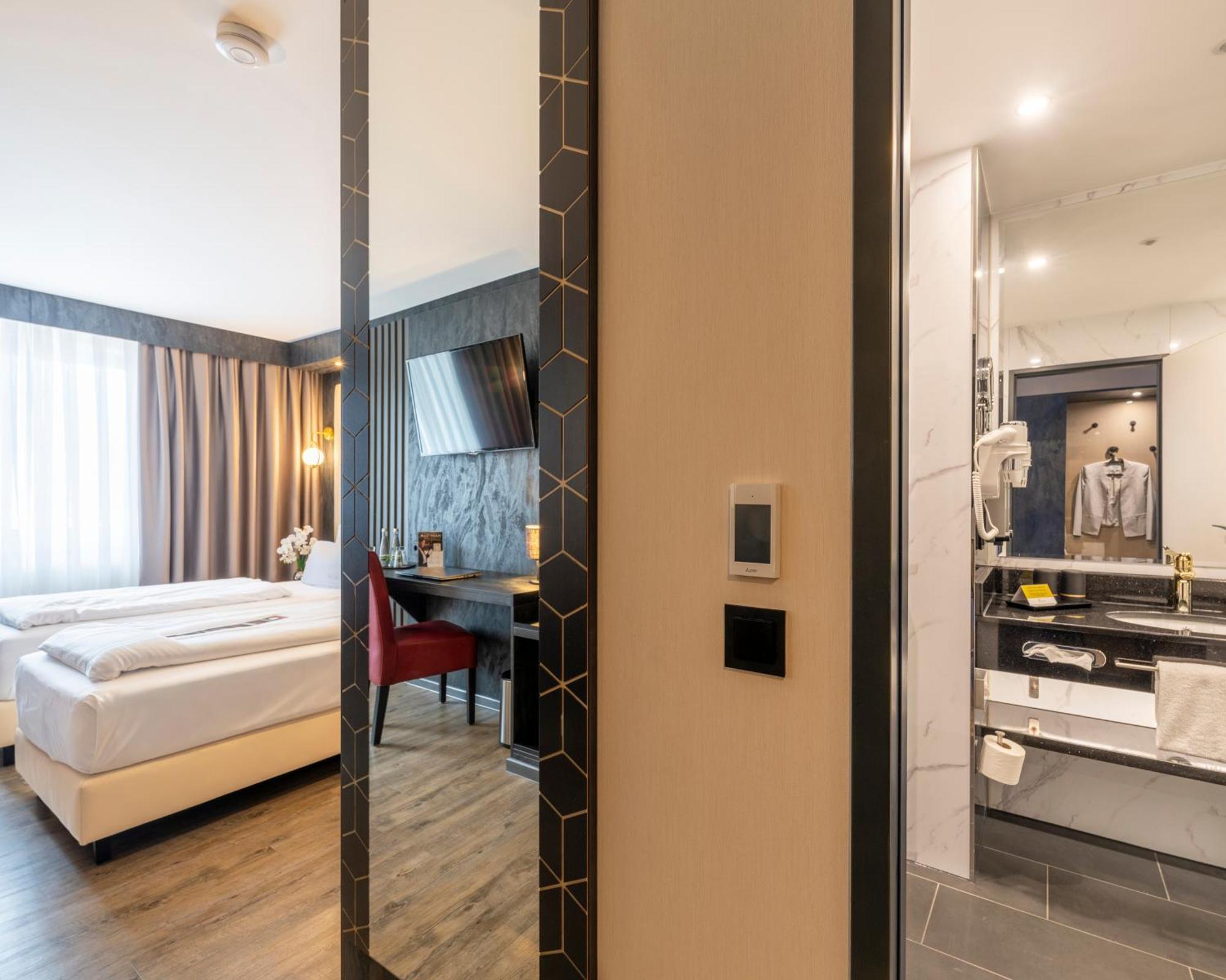 Comfort Twin Room