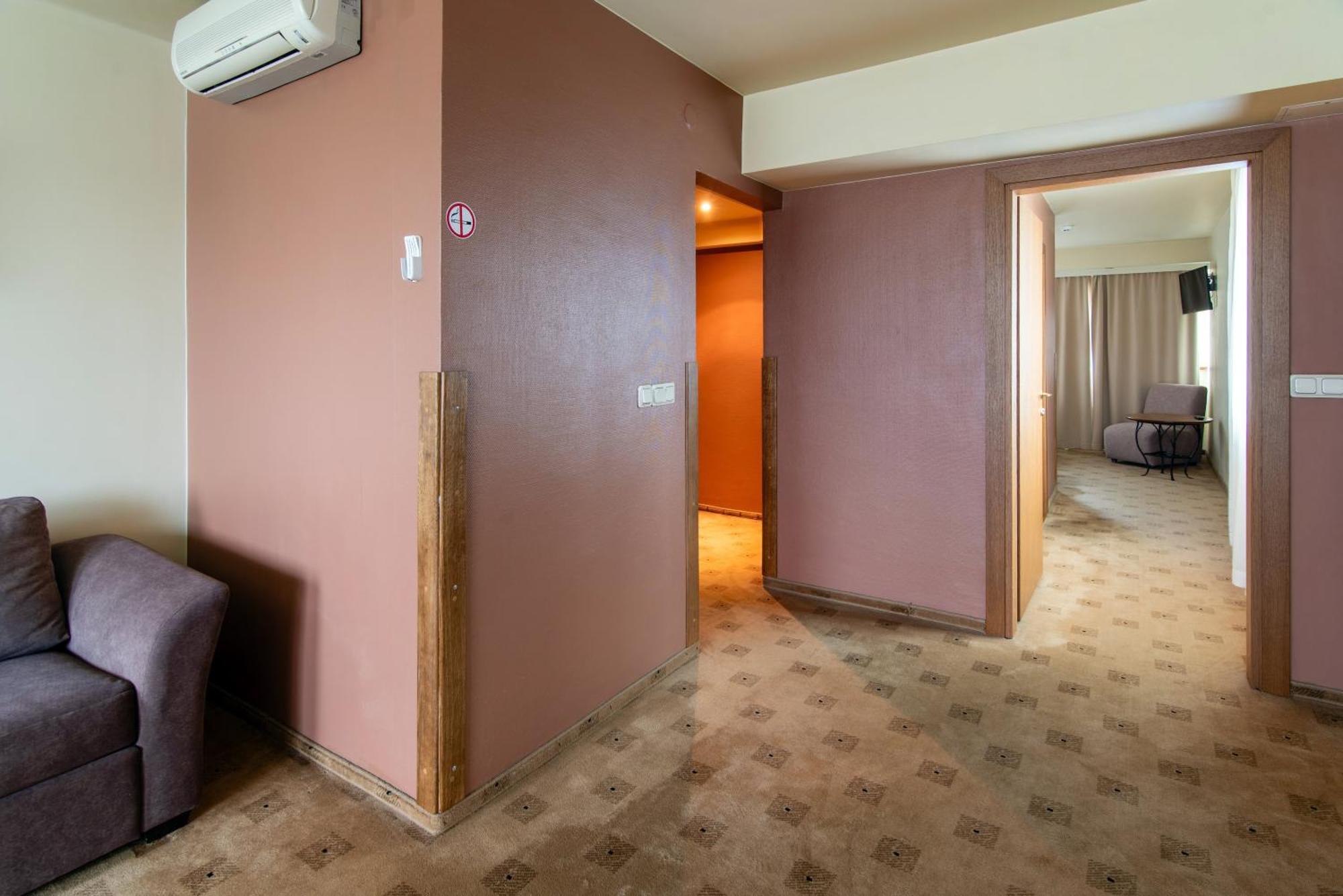 King Suite