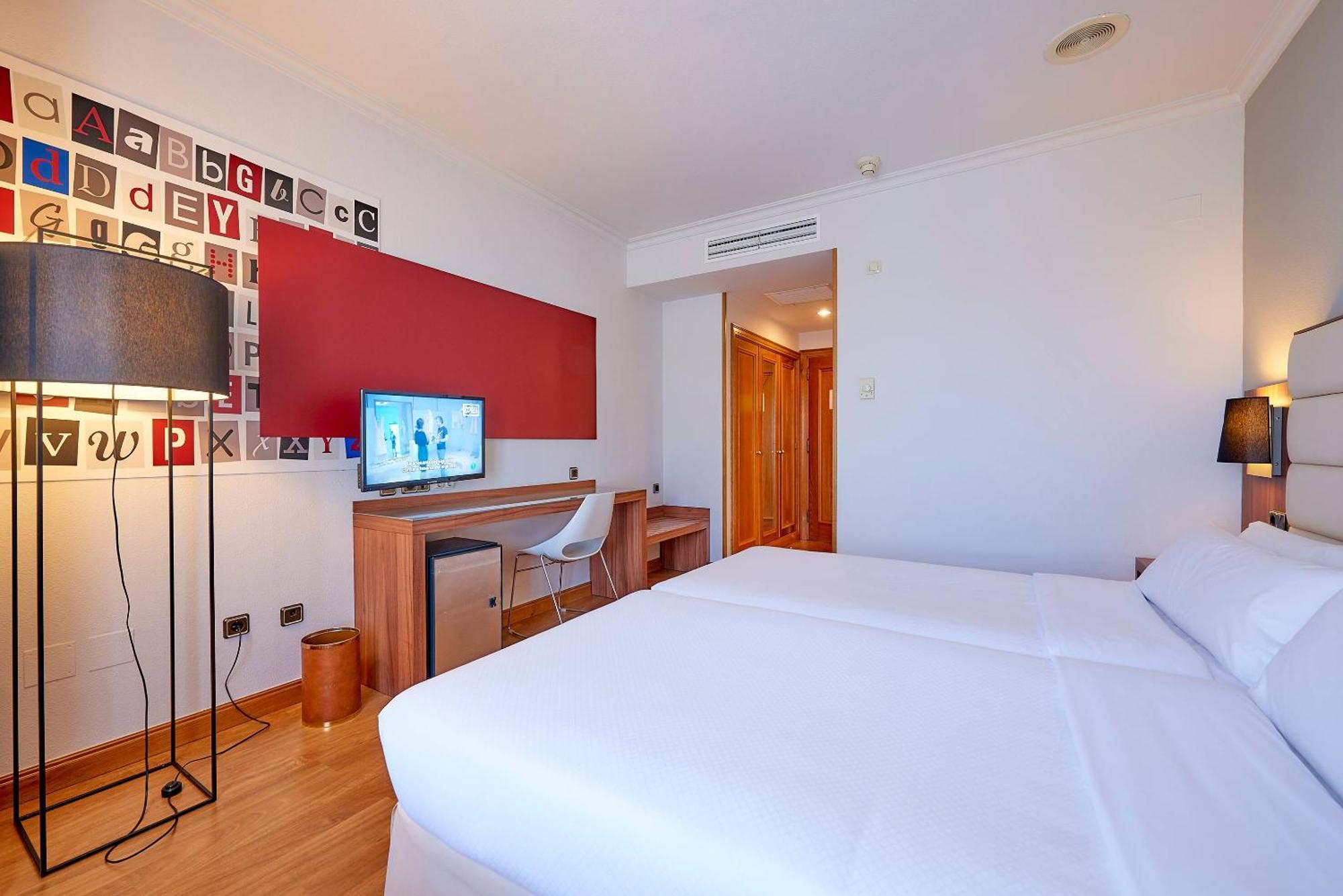 Triple Room,1774426675:JPEG