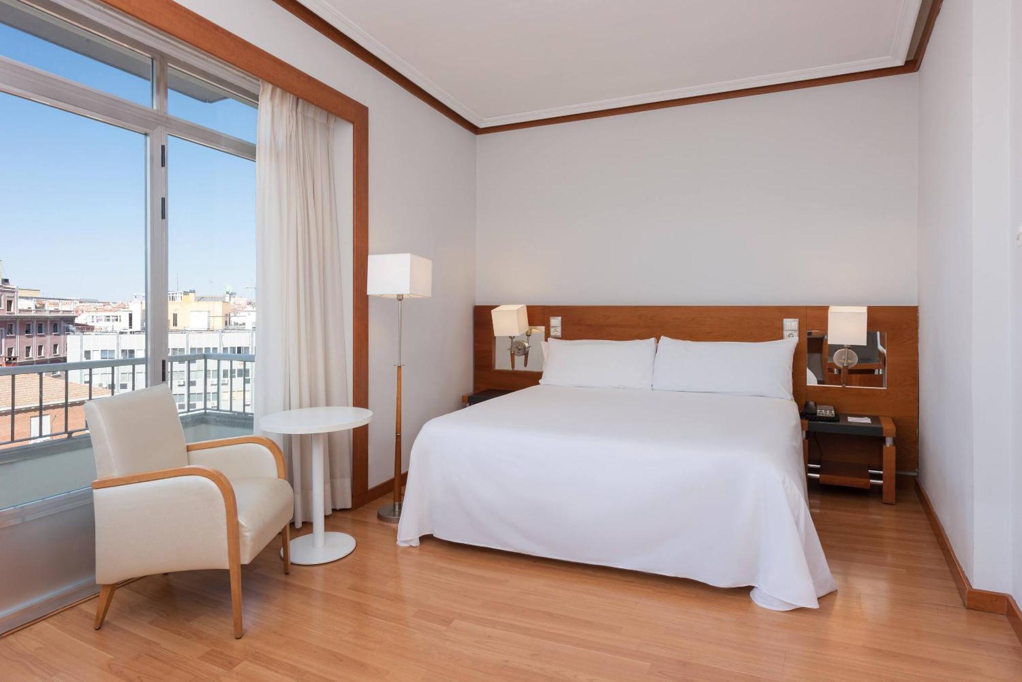 Standard Room,1774428690:JPEG