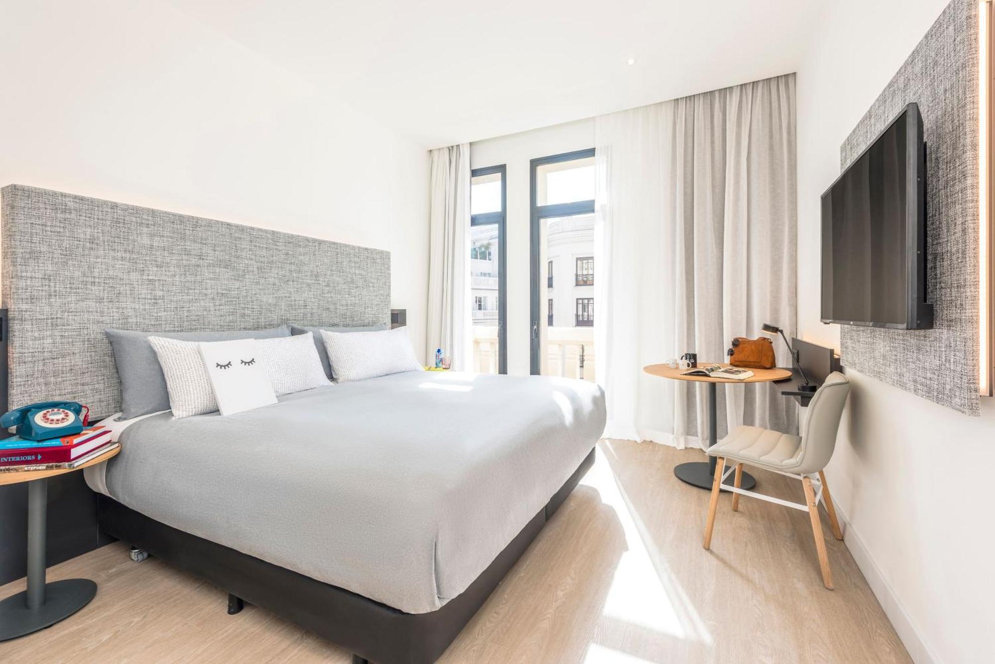 Habitación Innside con vistas a la Gran Vía