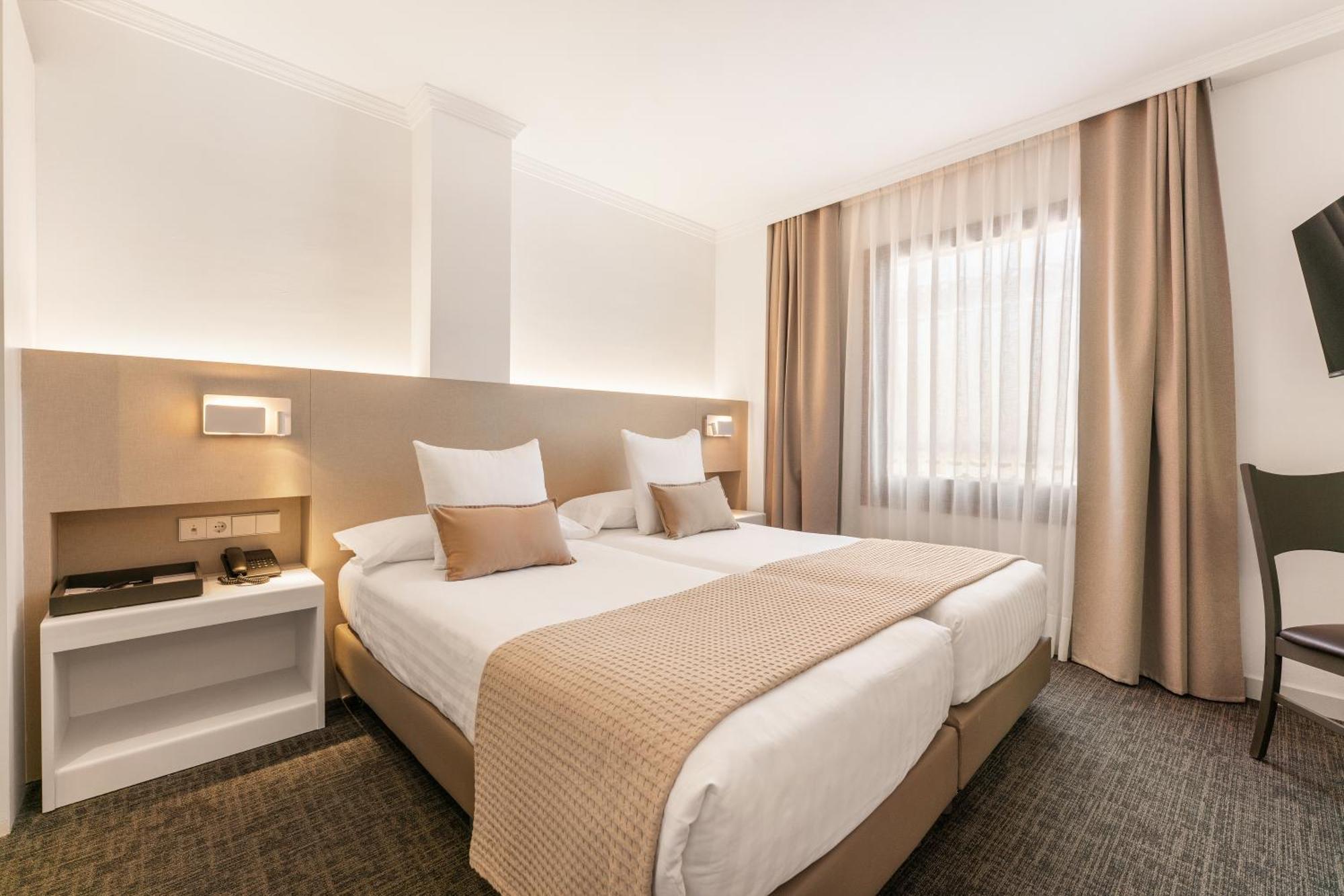 Superior Suite Kitchenette