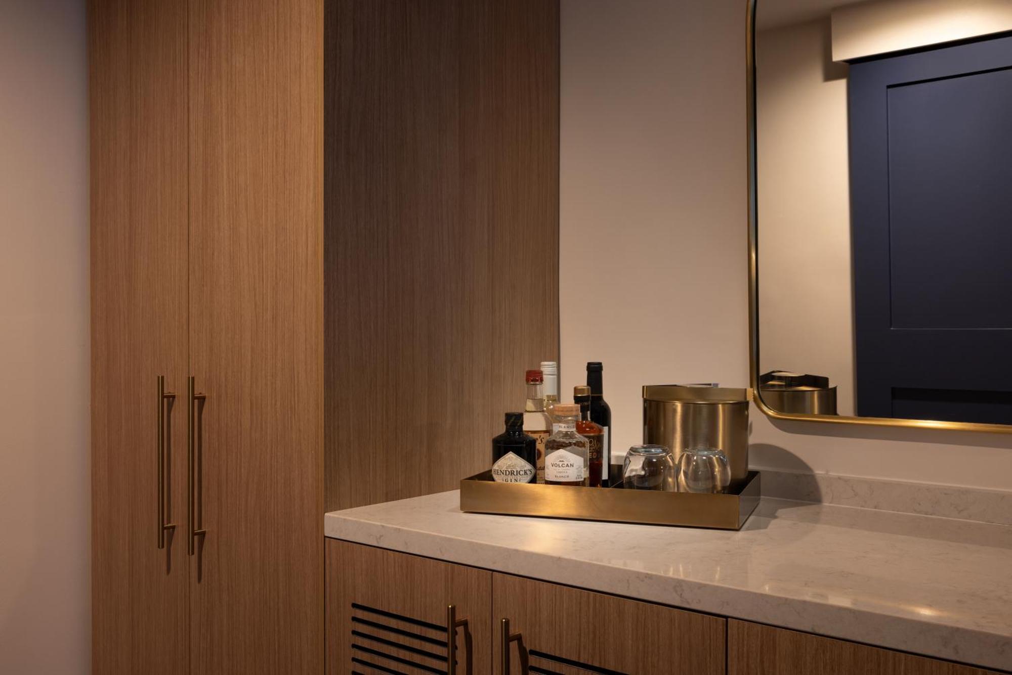 City View Two Bedroom Suite-Newly Renovated,1774444418:JPEG