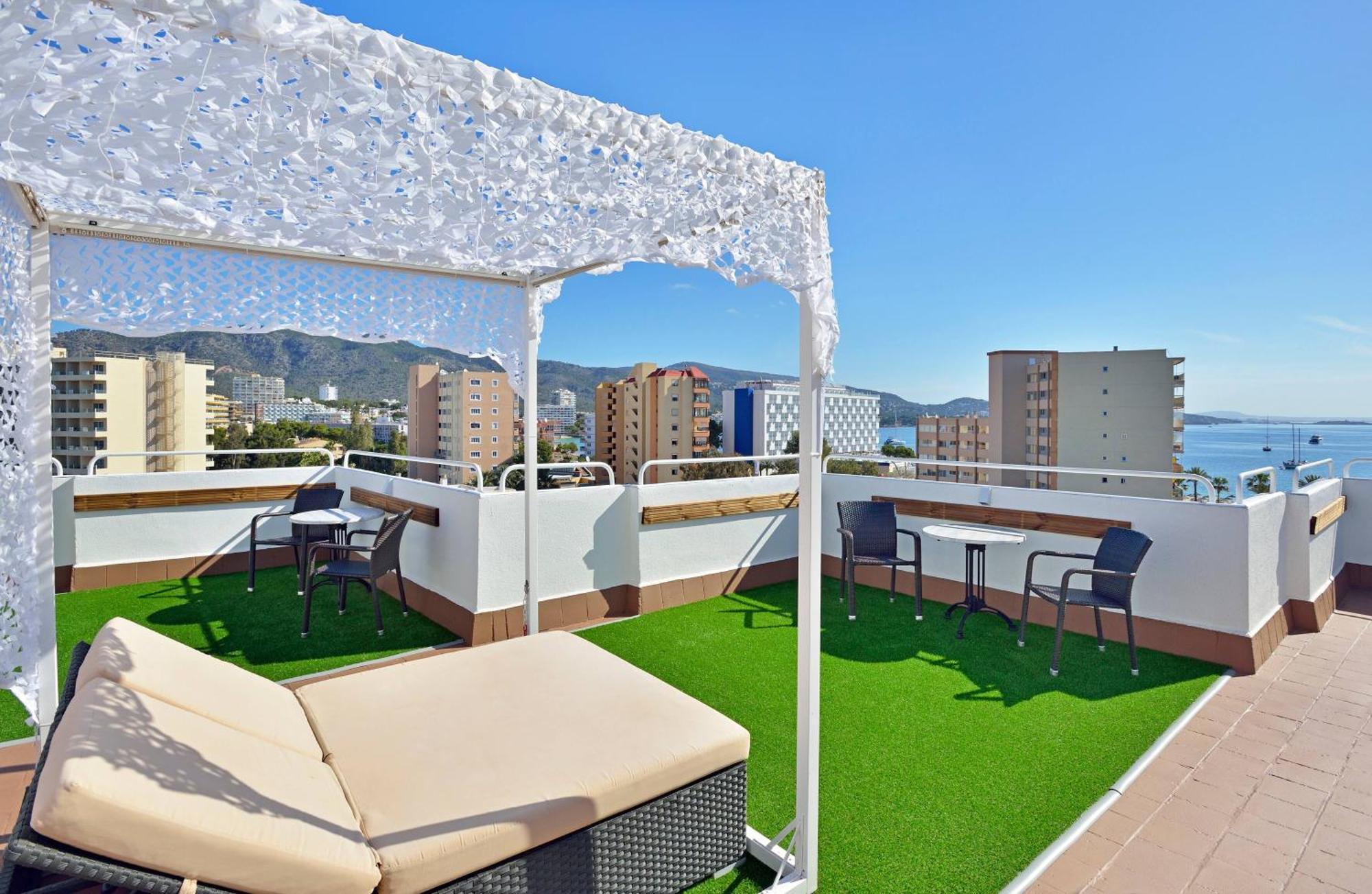 Premium Studio Solarium