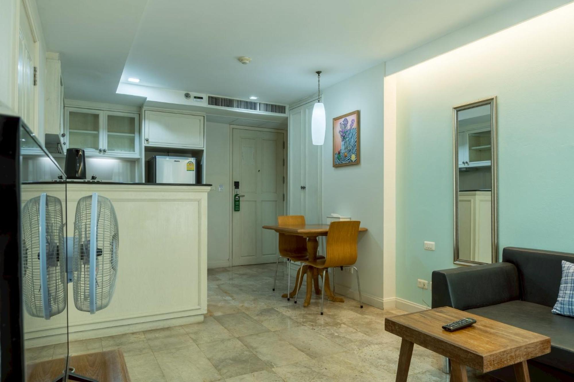 One-Bedroom Suite