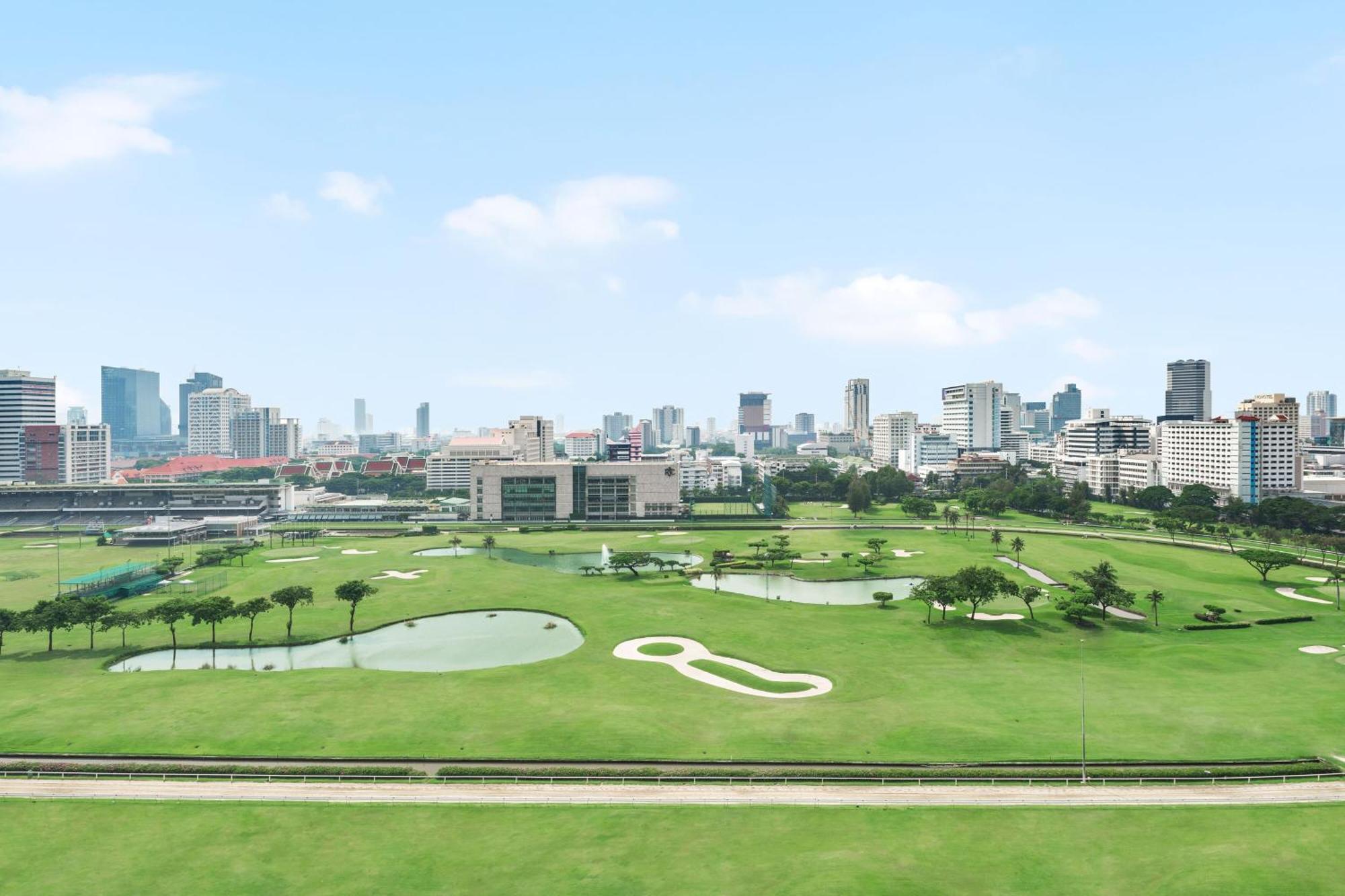Astor King Room Golf Course View