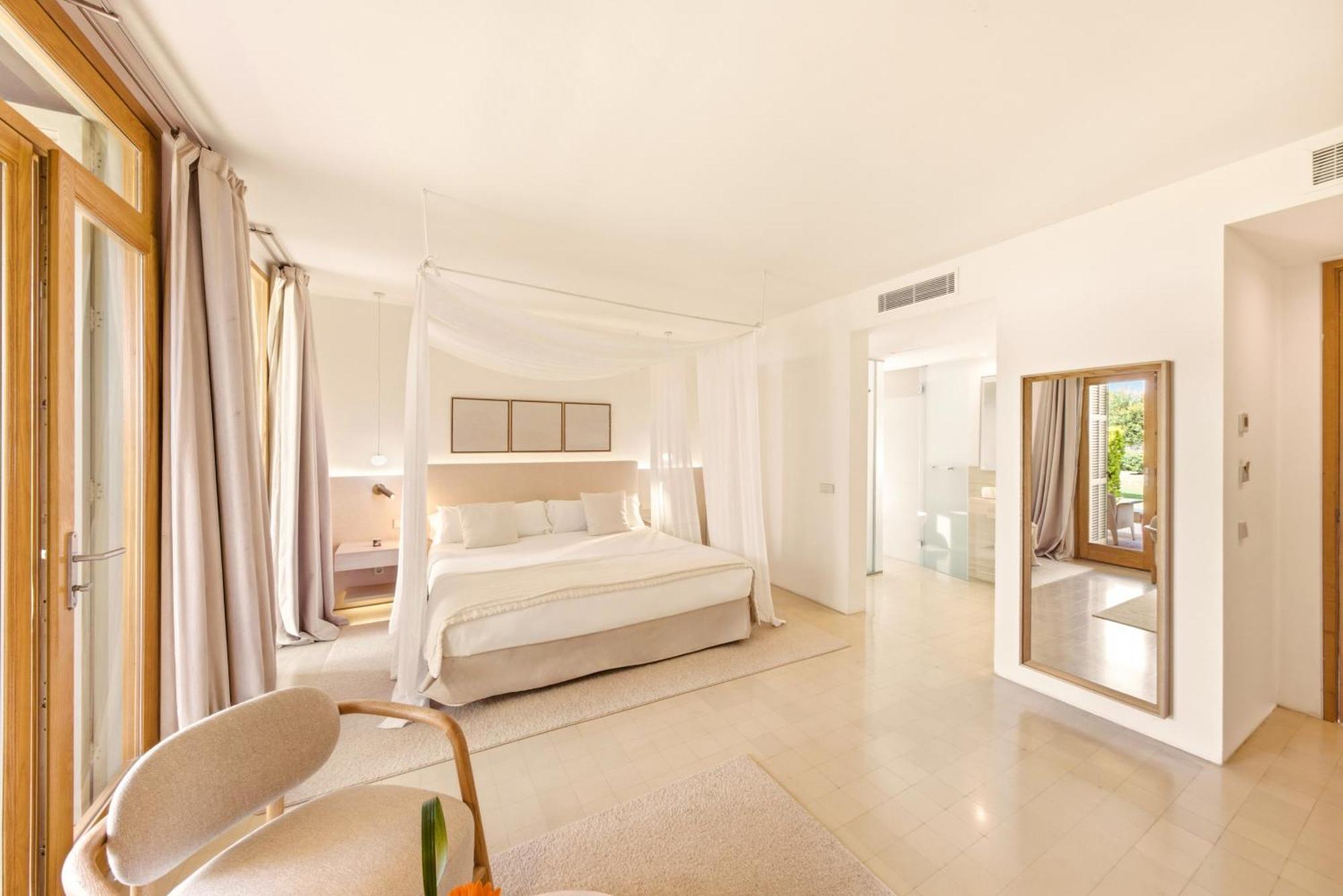 Superior Junior Suite