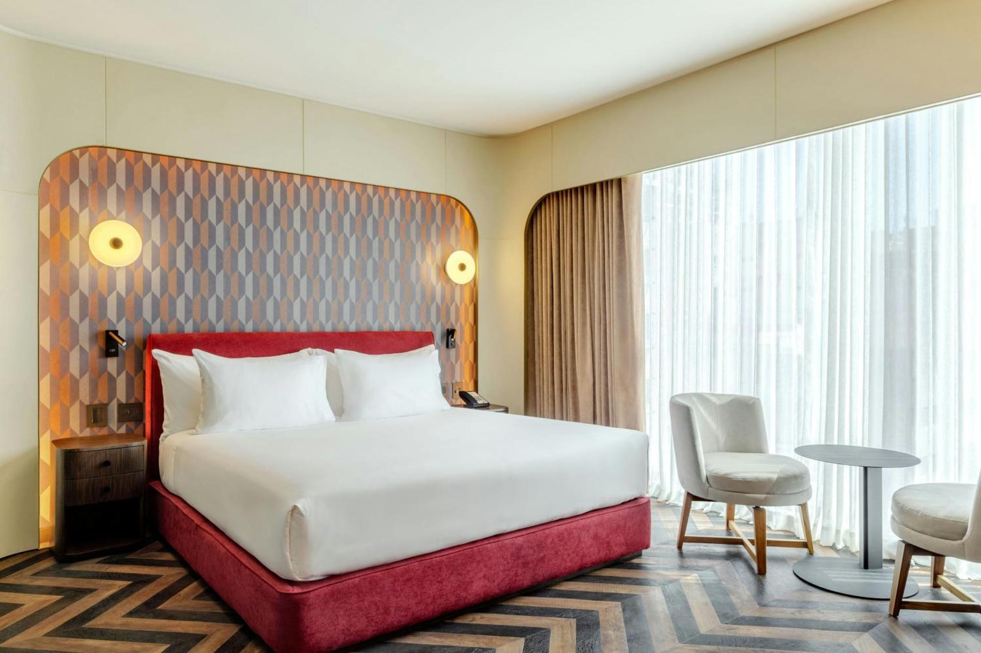 Executive King Room