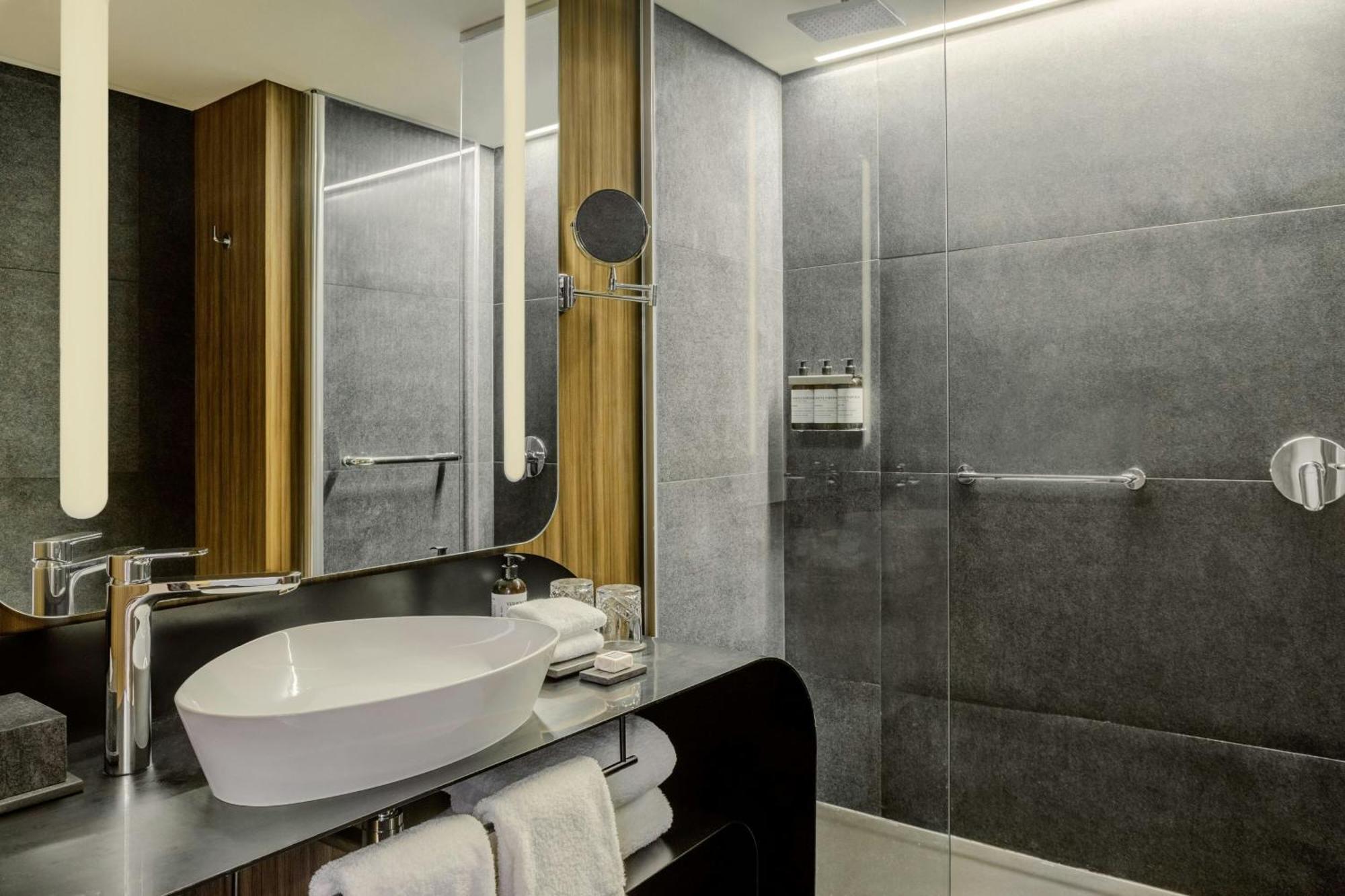 Executive King Room
