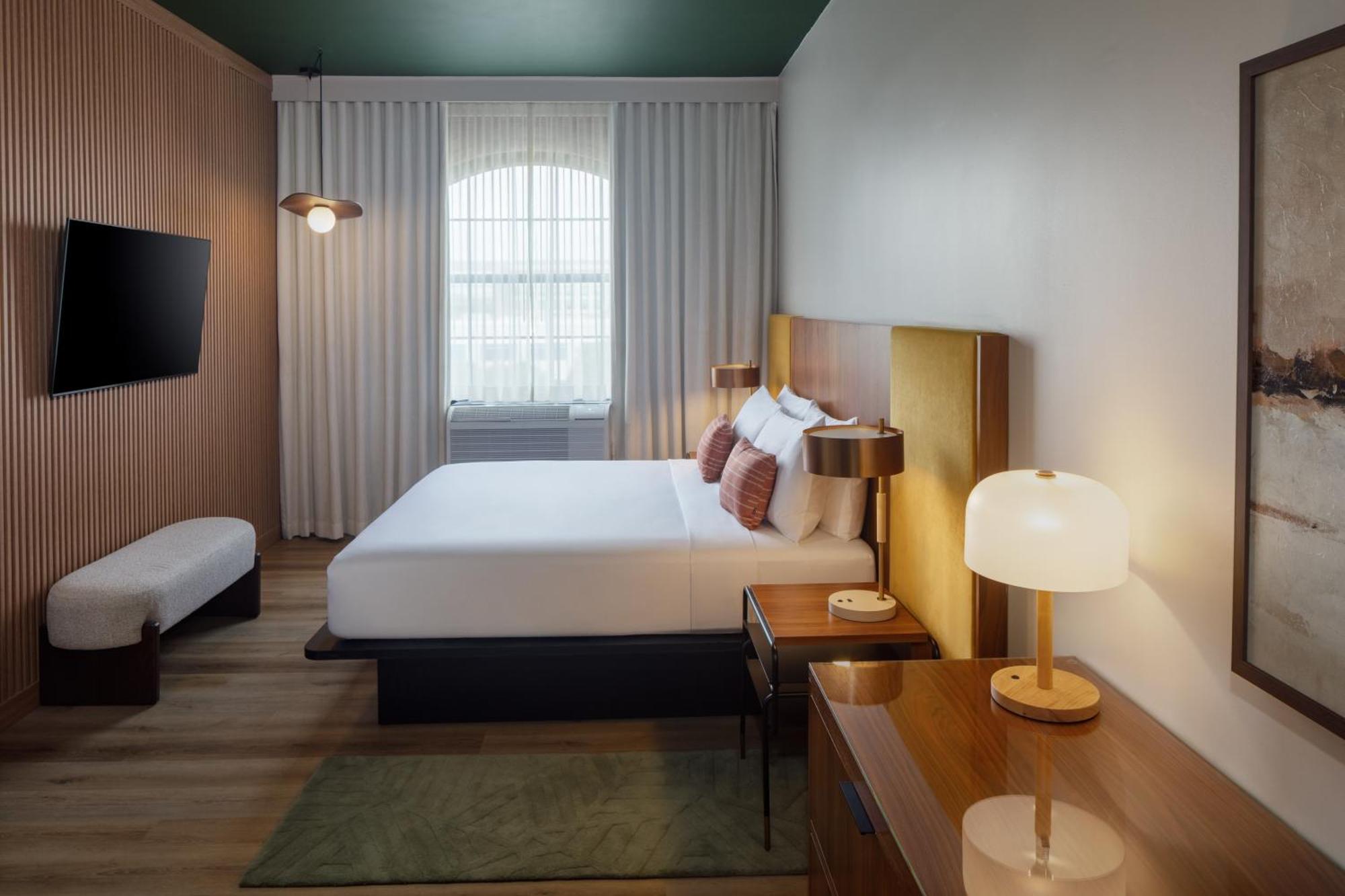 King Room