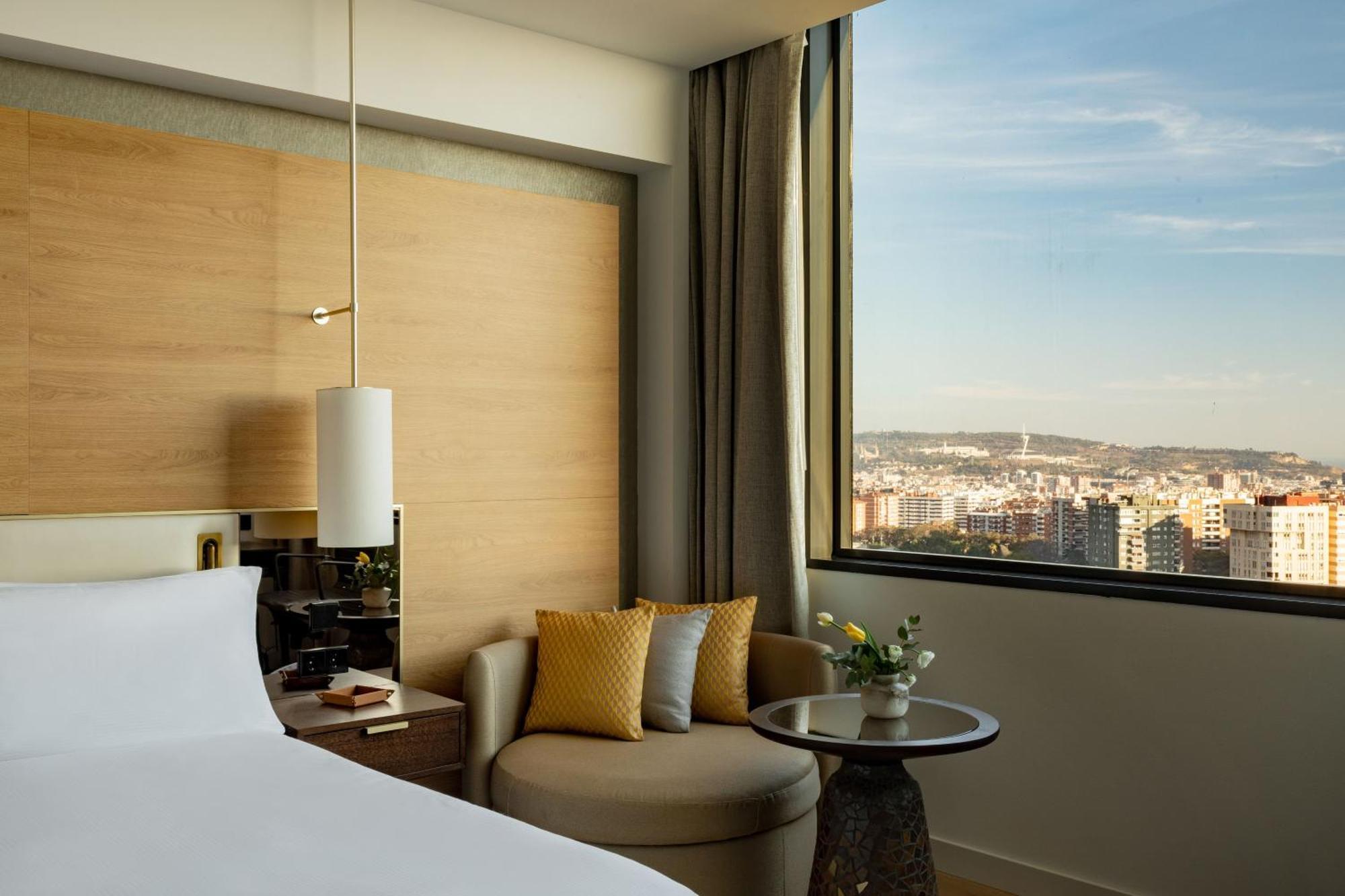 Premier Room Panoramic Views,1774491002:JPEG