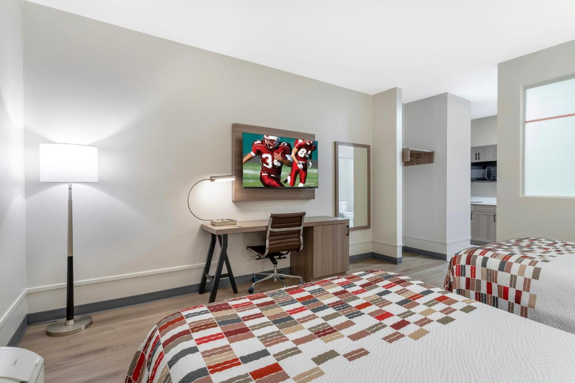 Suite Two Double Beds Kitchen Non-Smoking
