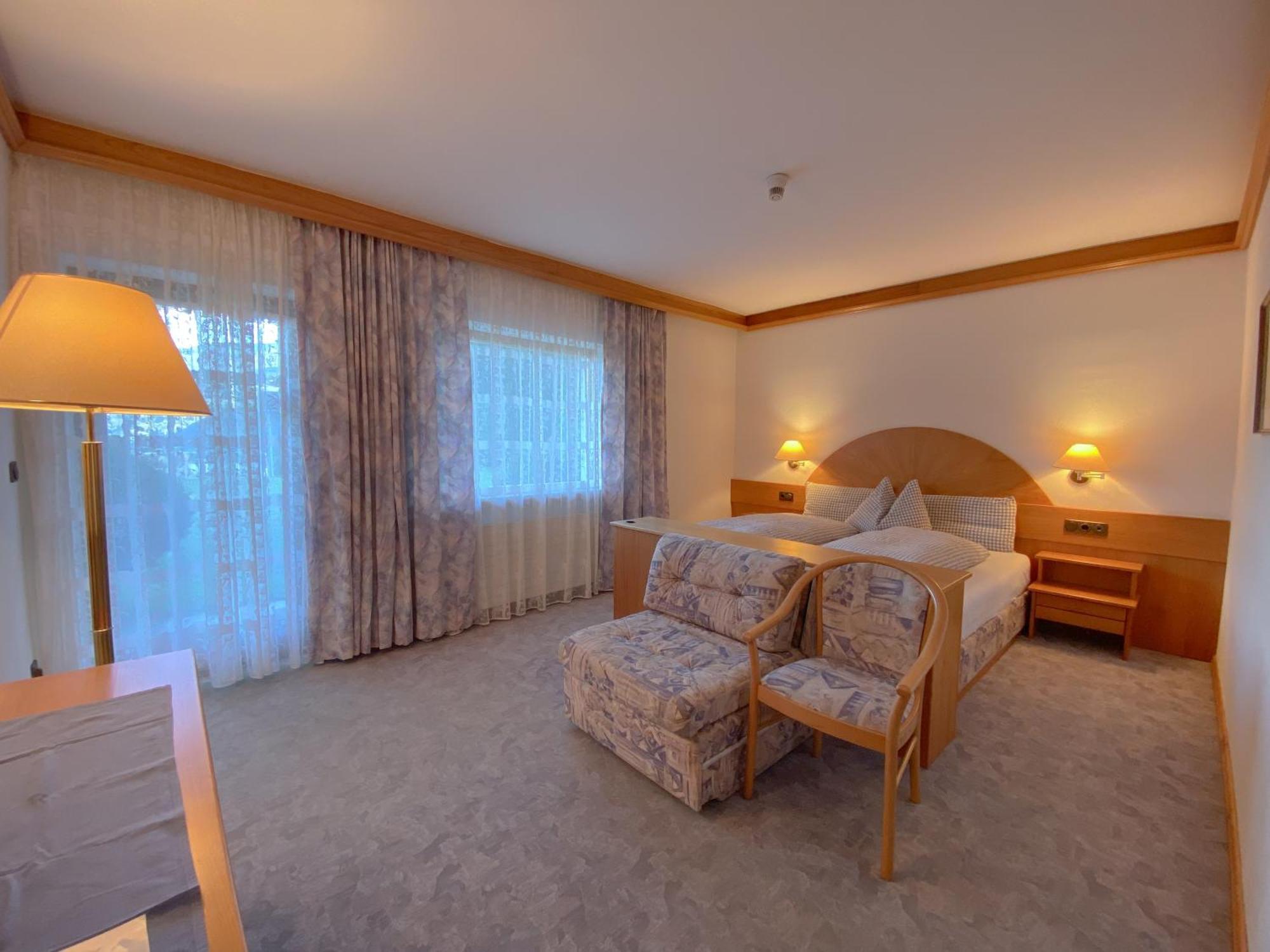 Double Room Private Bathroom