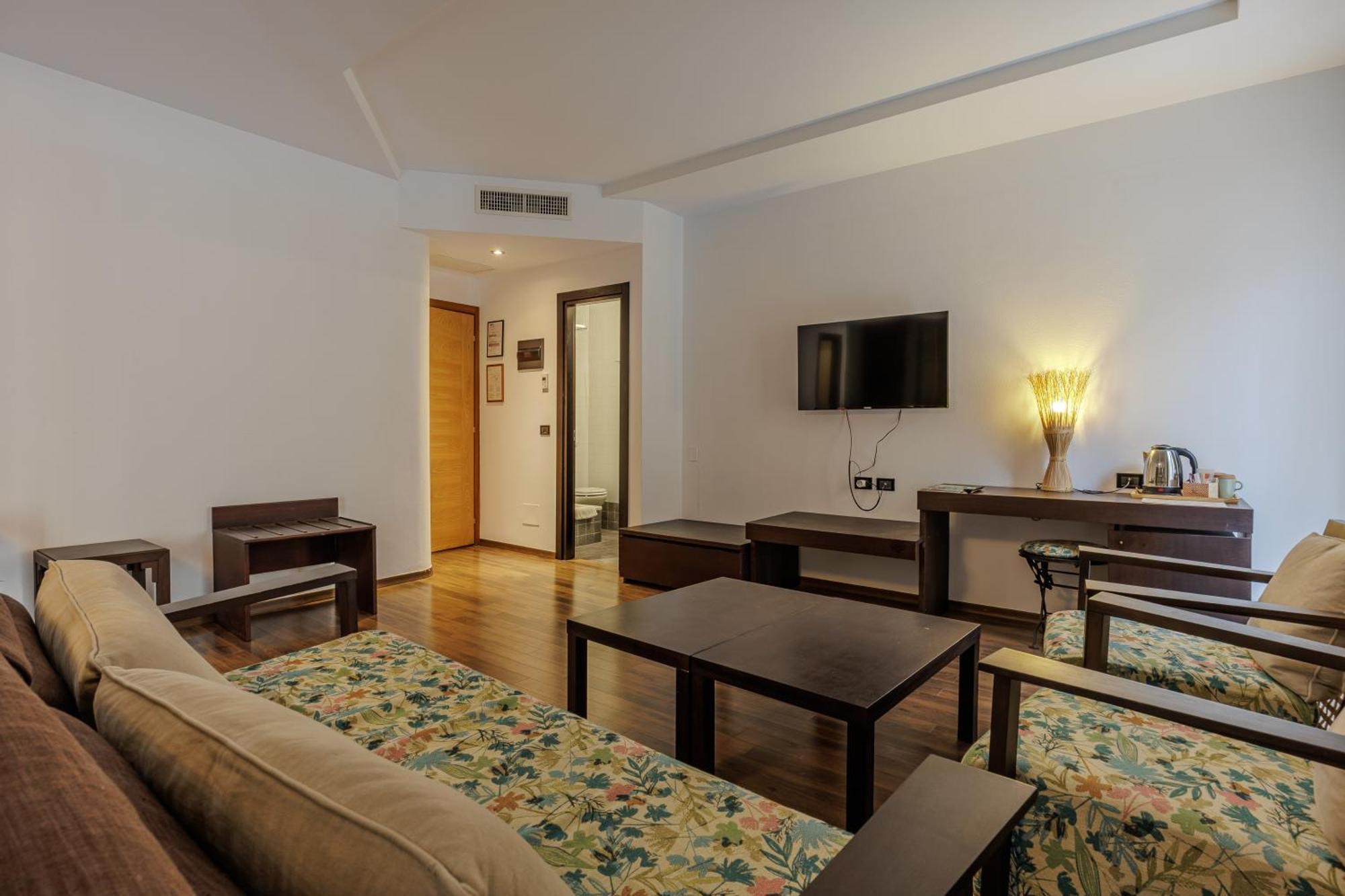 Junior Suite