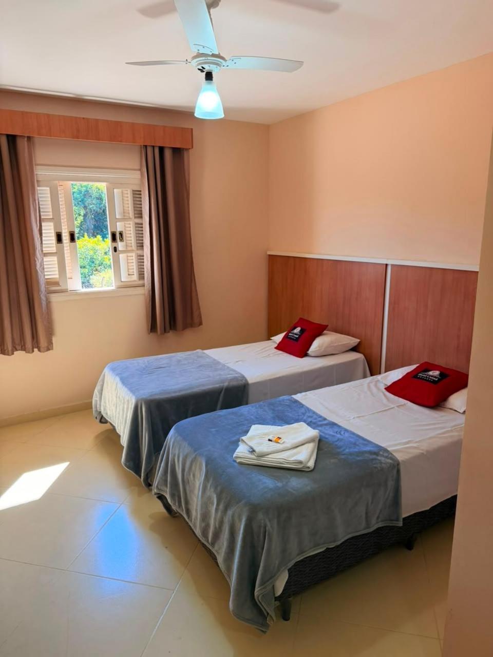 Quarto Triplo Superior