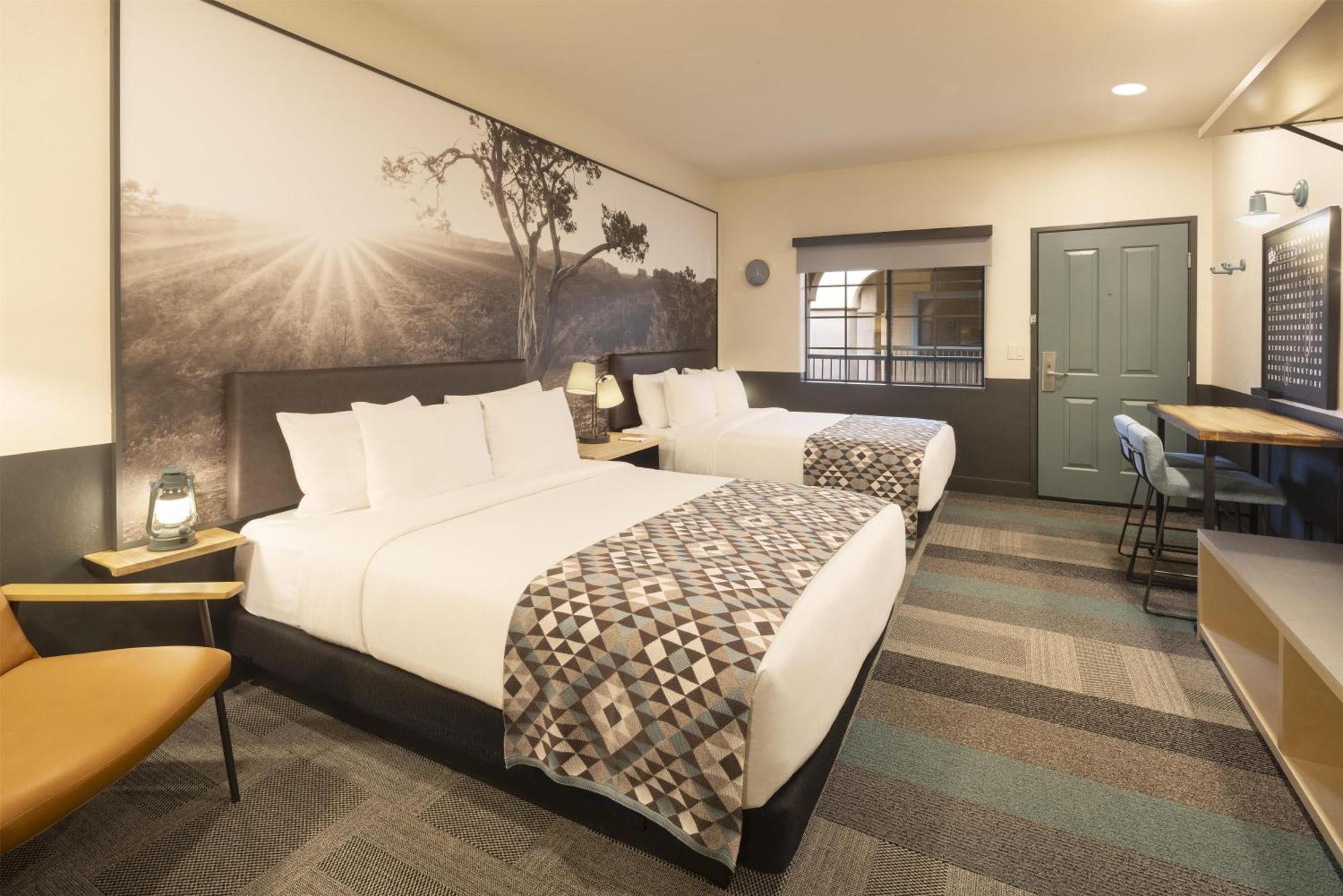 Queen Room Two Queen Beds