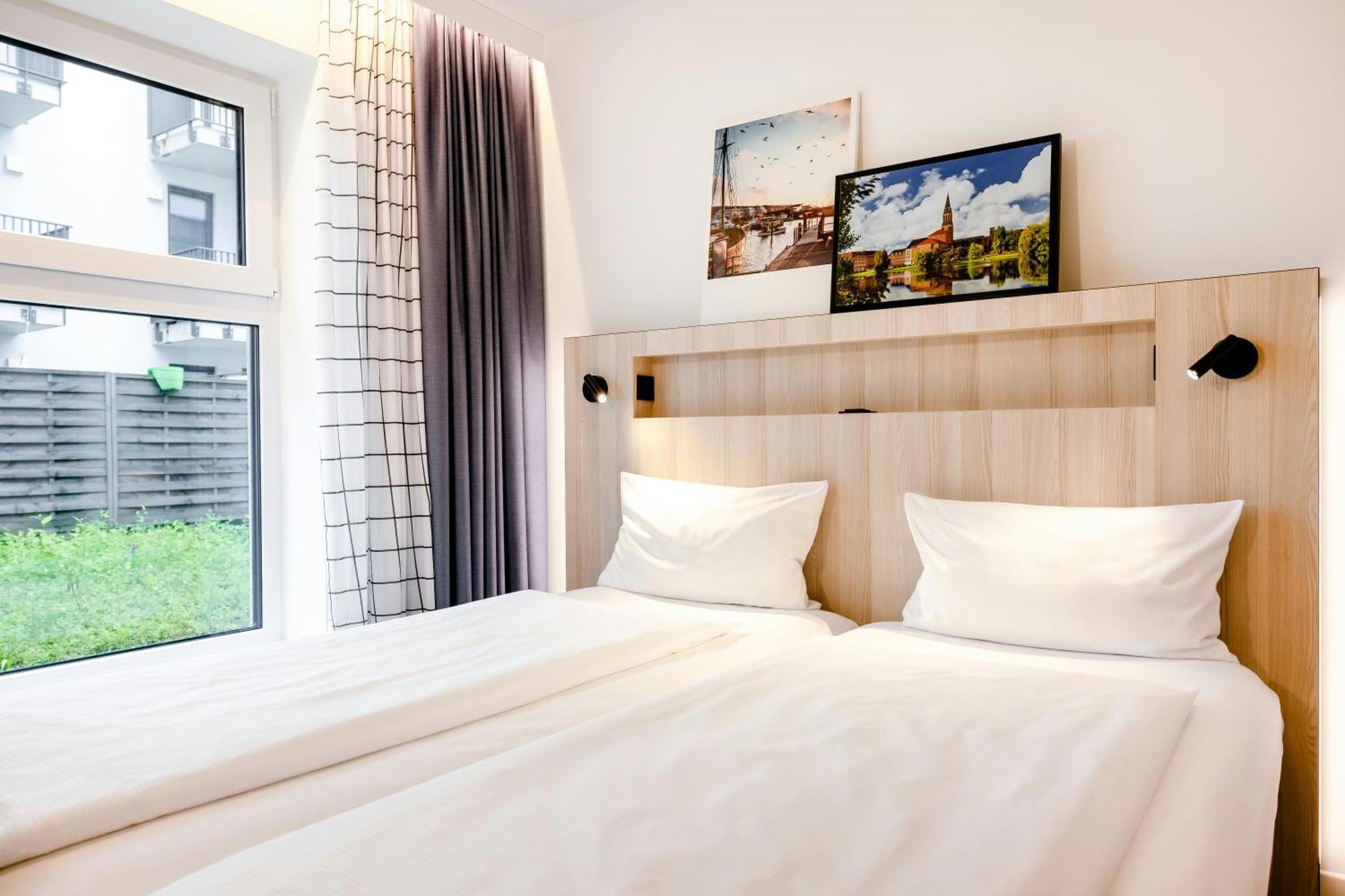 Studio Twin beds