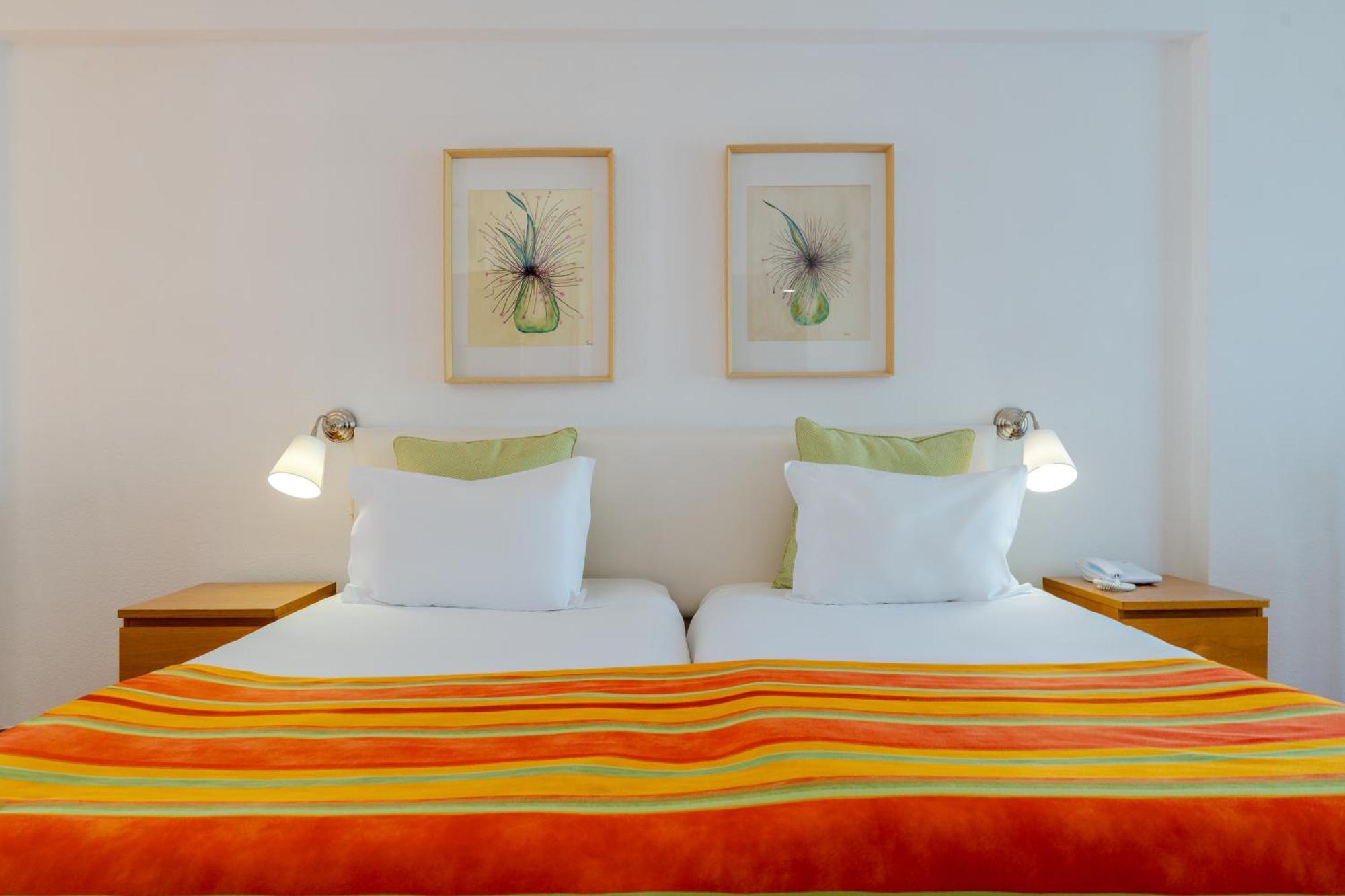 Deluxe One-Bedroom Apartment Ocean View