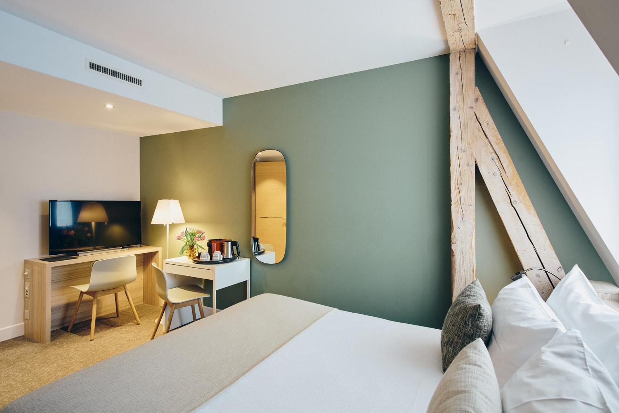 Classic Double or Twin Room