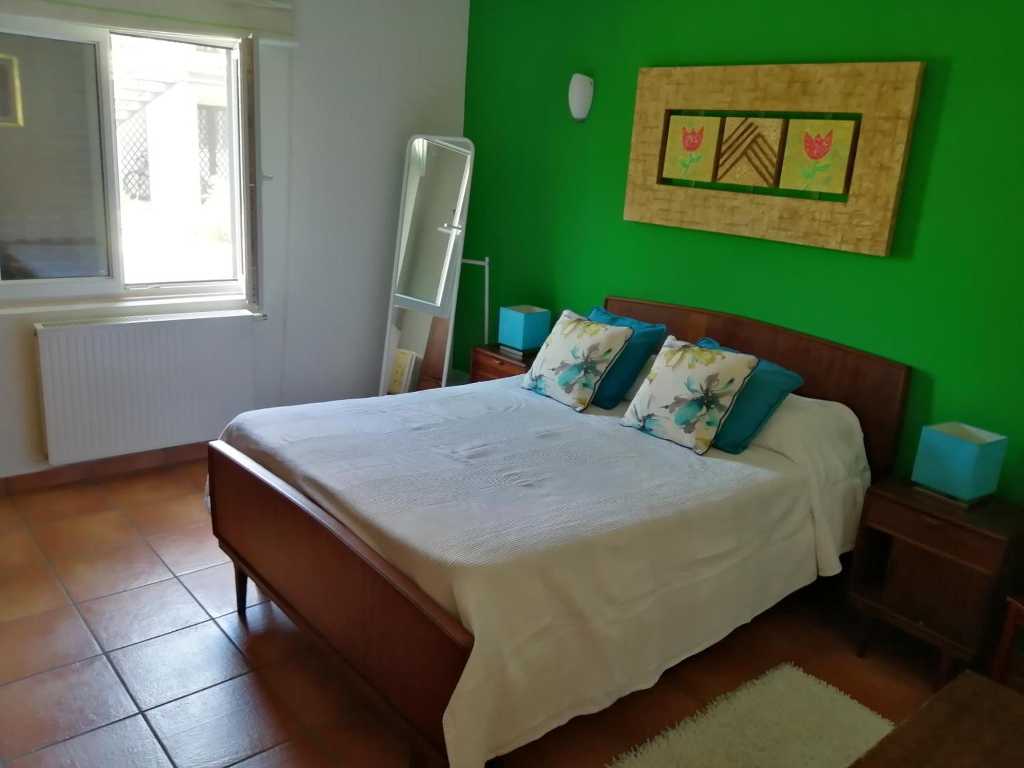One-Bedroom Apartment Garden View